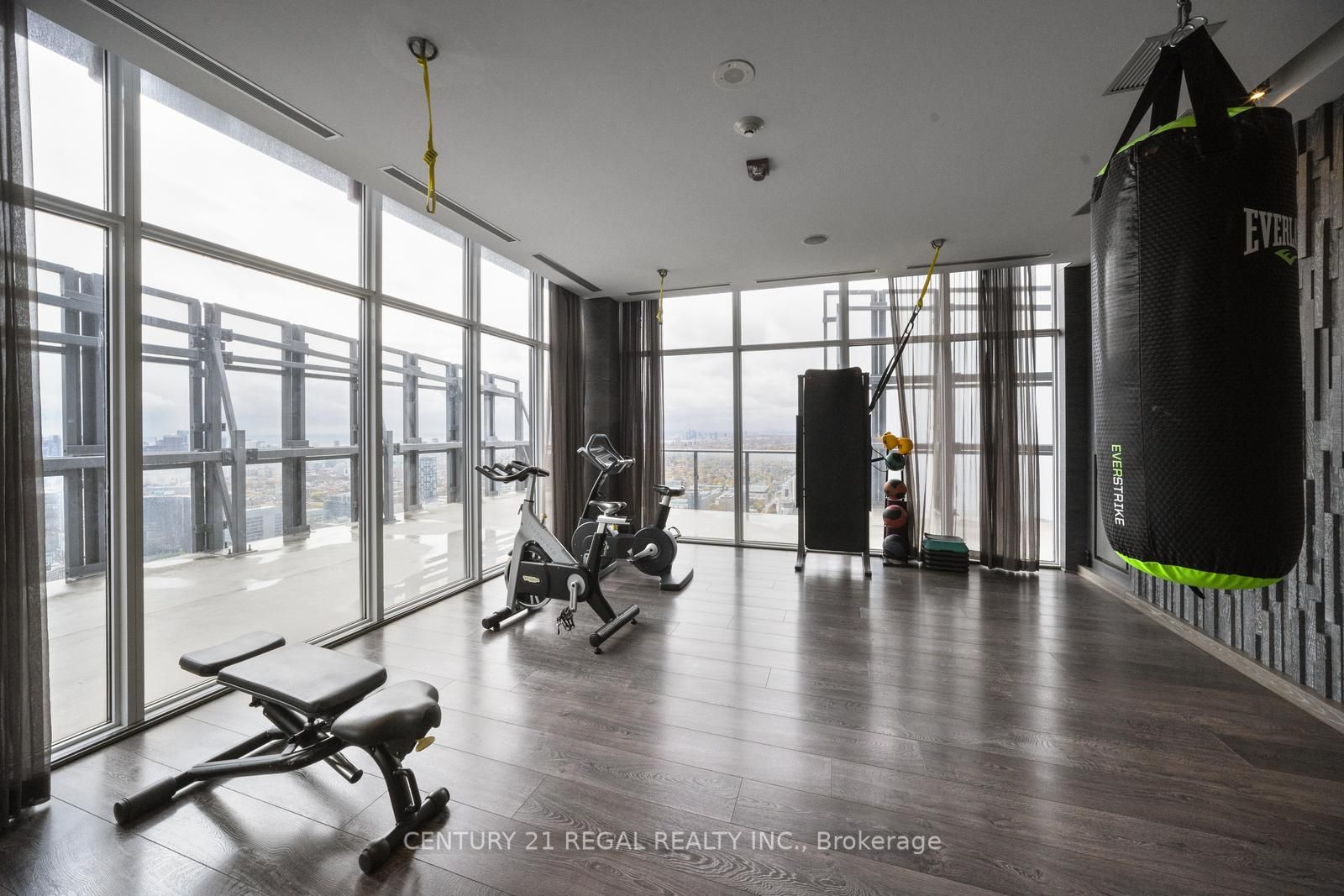#2407 - 65 St Mary Street Property Photo 24
