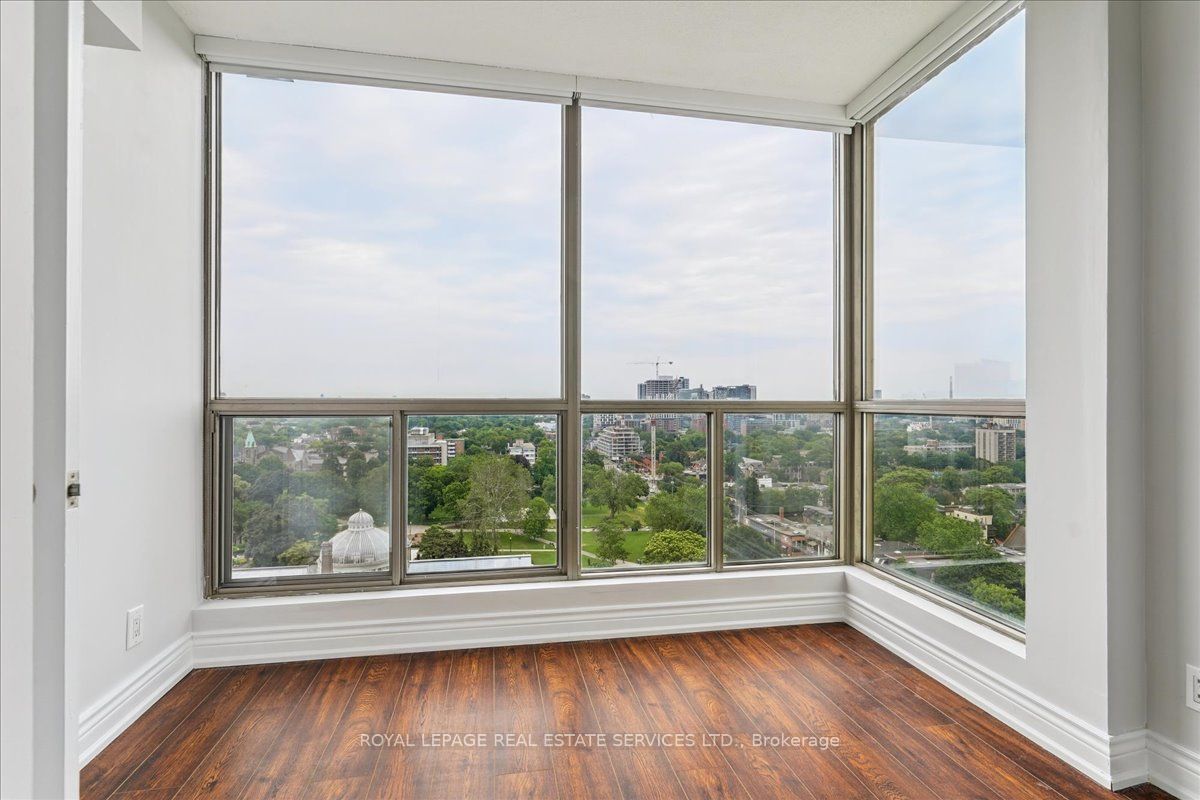 #lp04 - 298 Jarvis Street Property Photo 21
