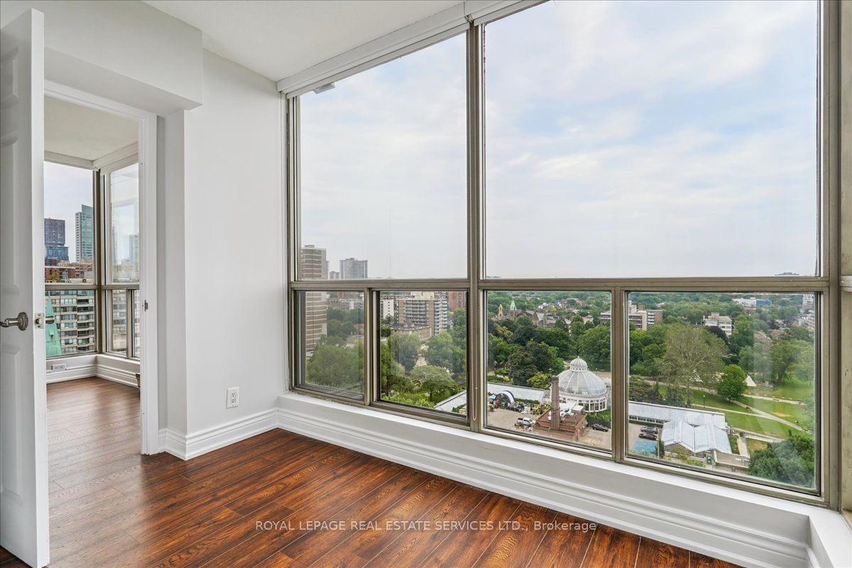 #lp04 - 298 Jarvis Street Property Photo 22