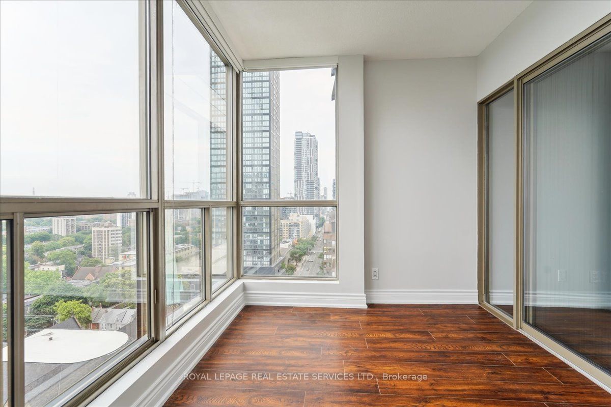#lp04 - 298 Jarvis Street Property Photo 23