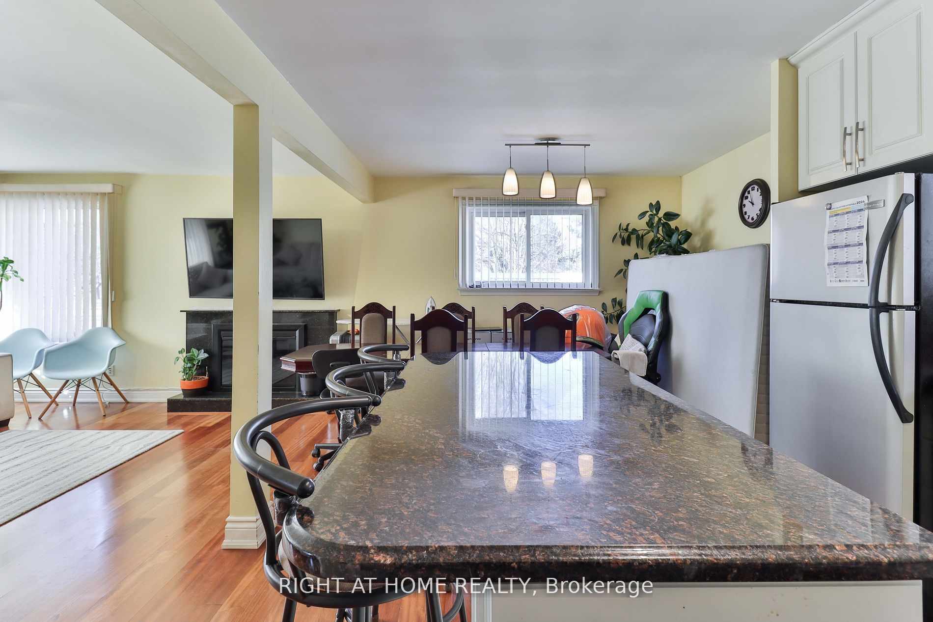 2 Greenland Road Main Property Photo 6