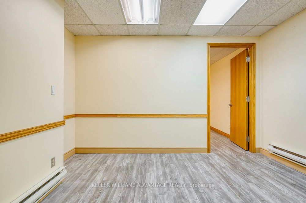 302 Spadina Avenue 203B Property Photo 1