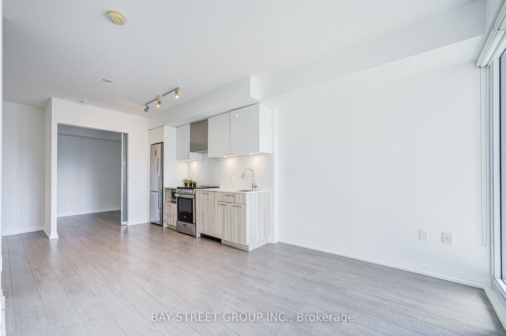 #1218 - 251 Jarvis Street Property Photo 21