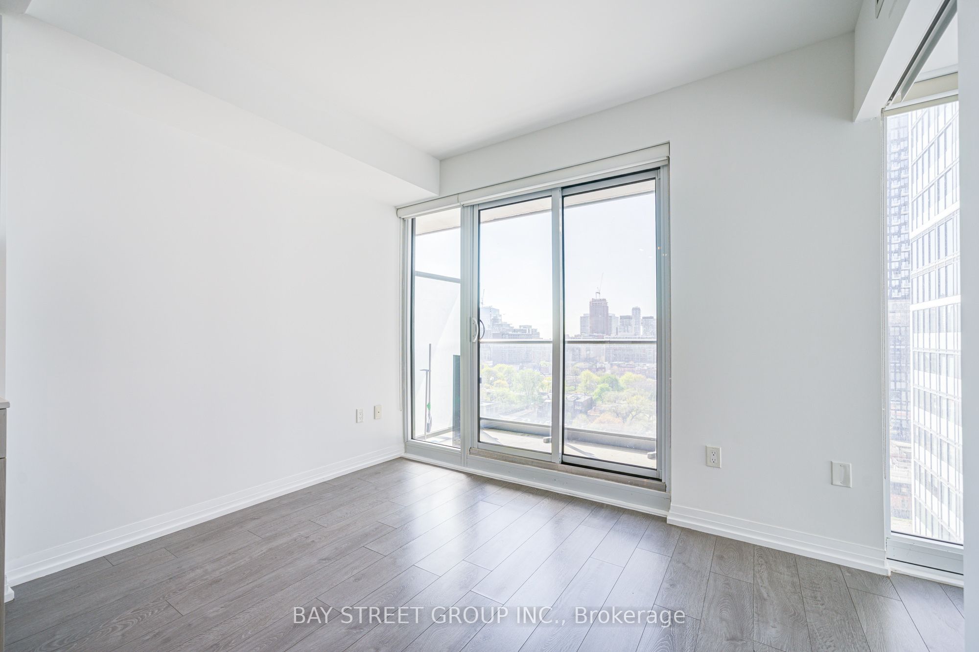 #1218 - 251 Jarvis Street Property Photo 22
