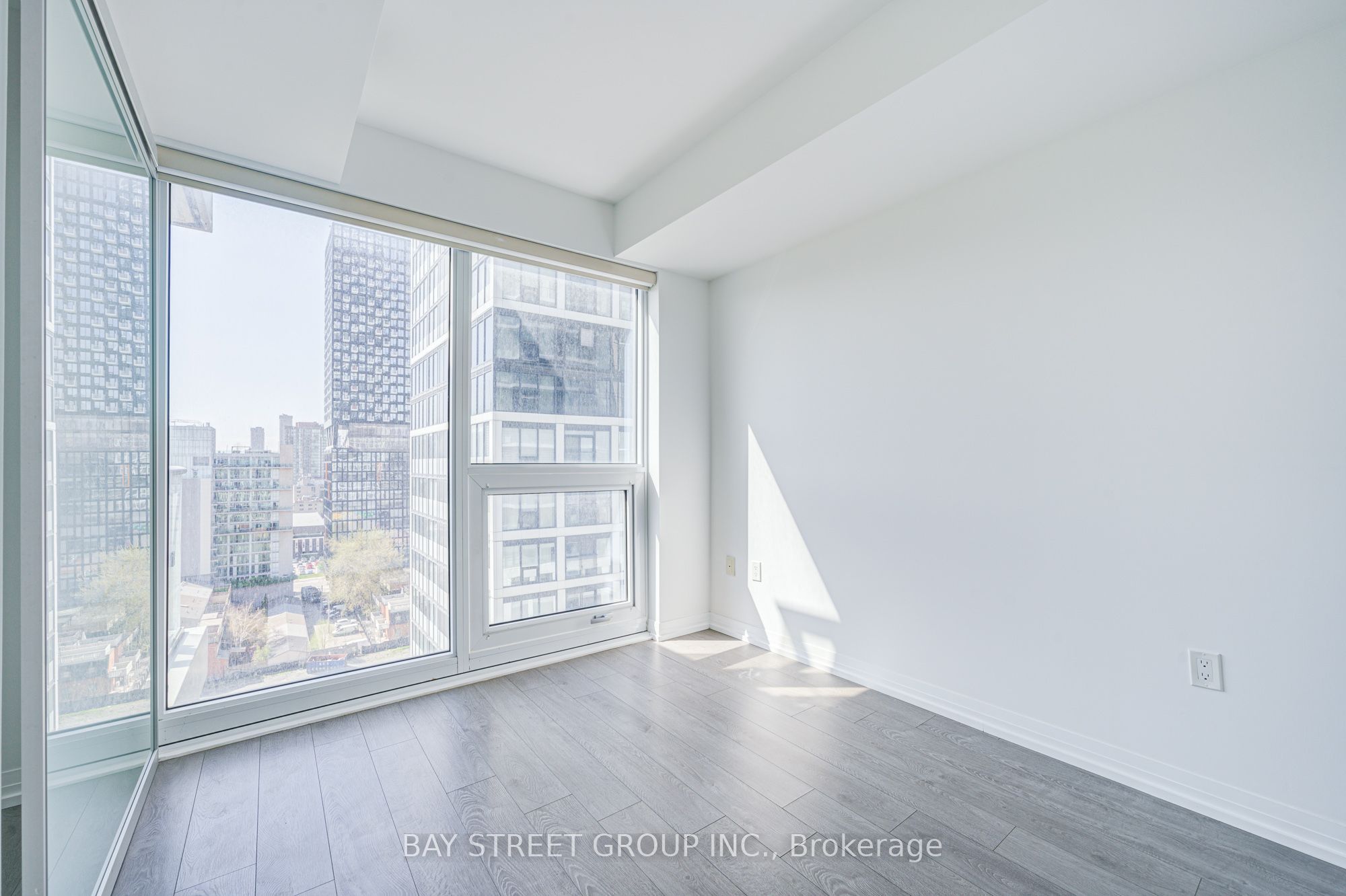 #1218 - 251 Jarvis Street Property Photo 26