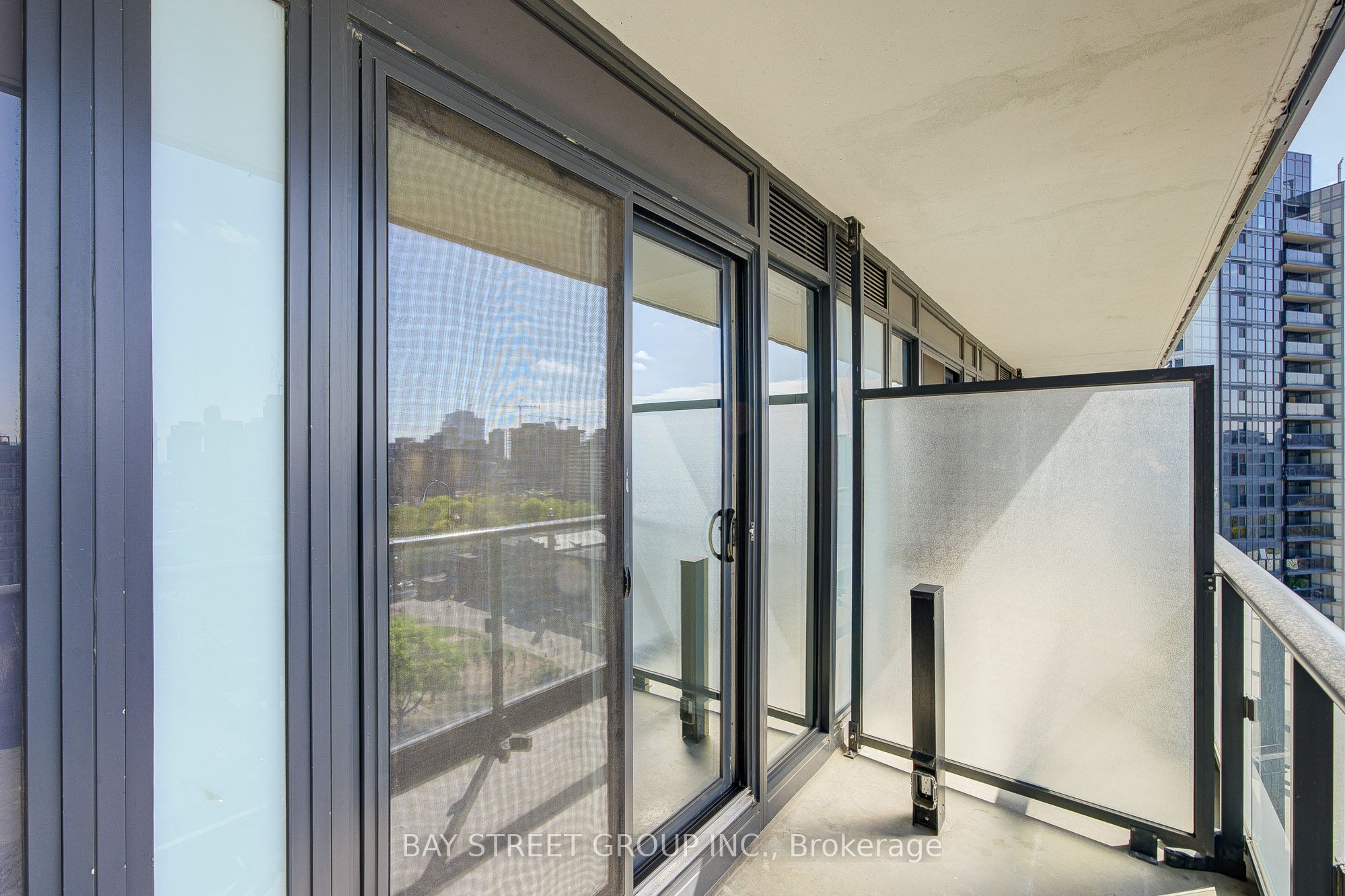 #1218 - 251 Jarvis Street Property Photo 33