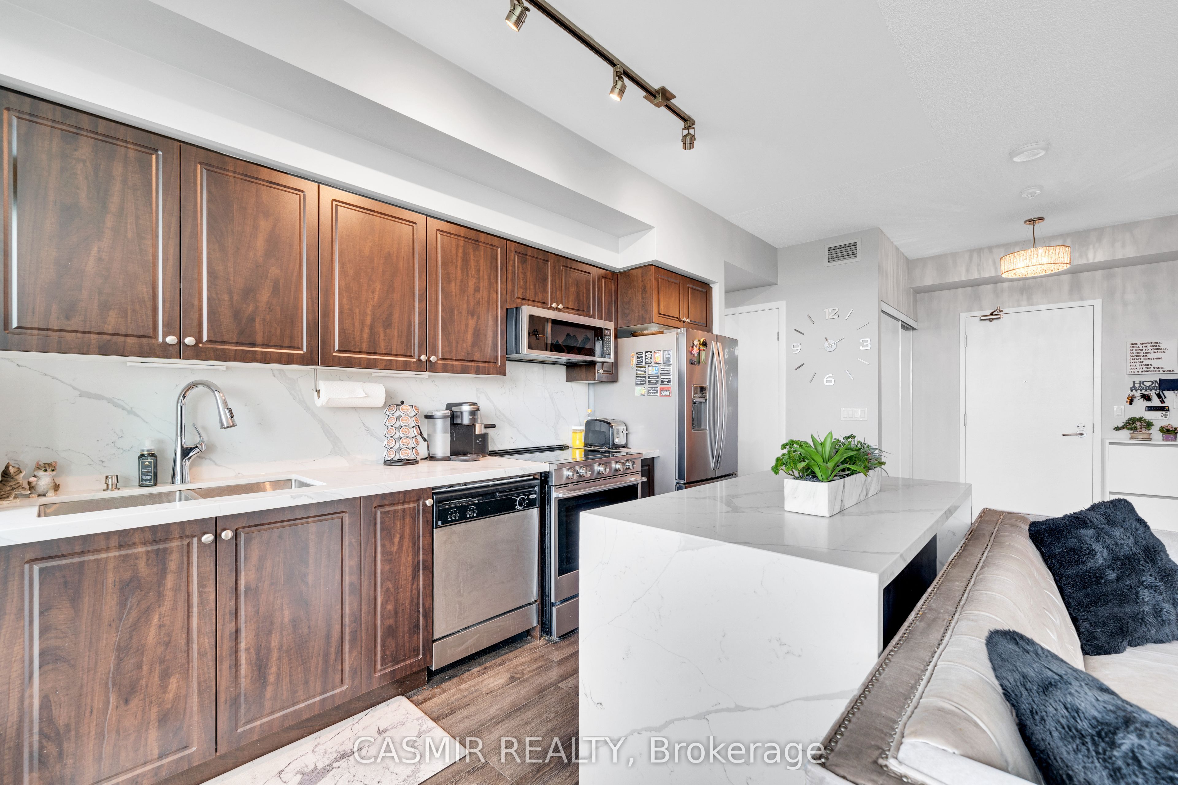 215 Fort York Boulevard 707 Property Photo 10