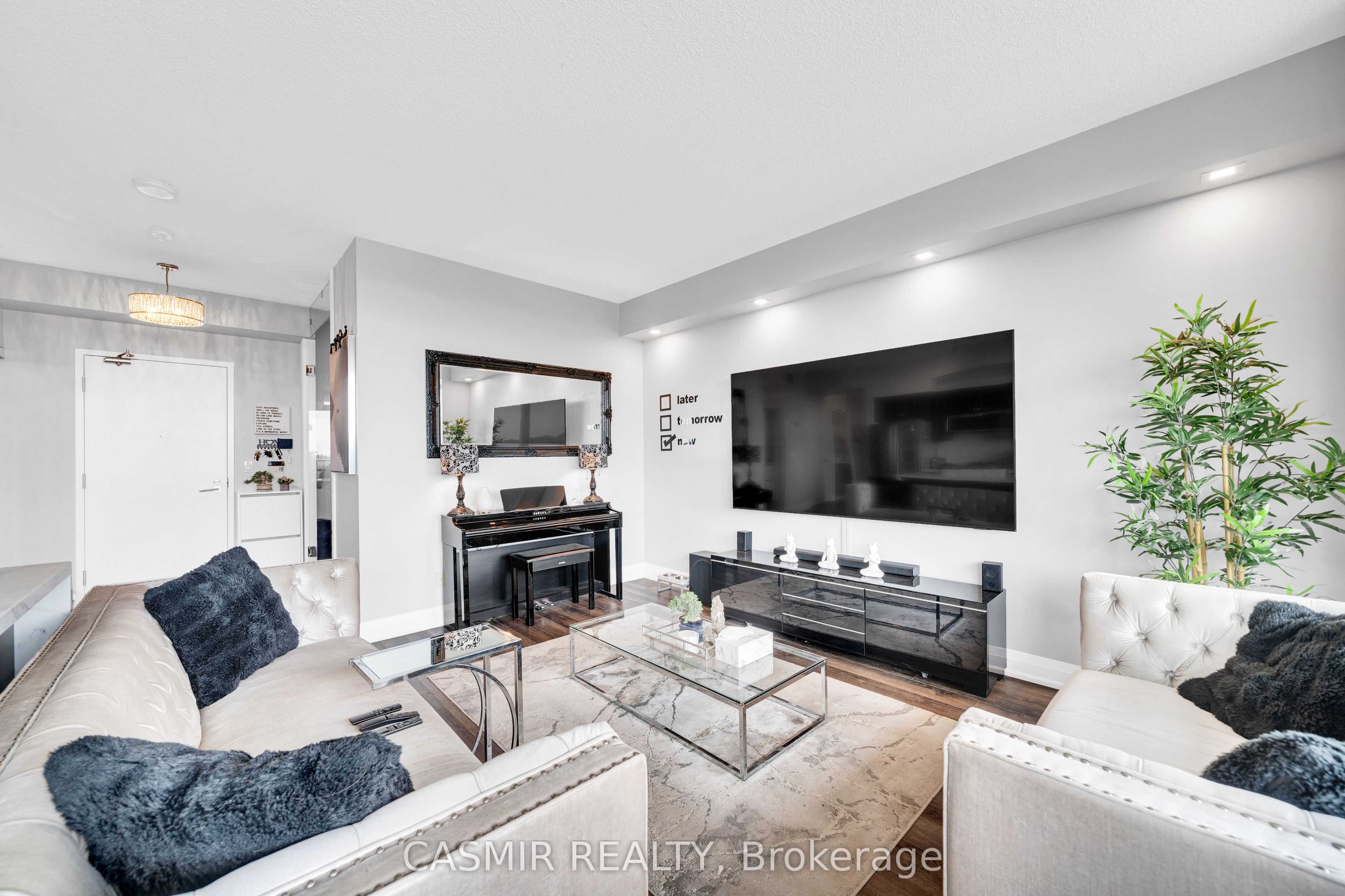 215 Fort York Boulevard 707 Property Photo 12