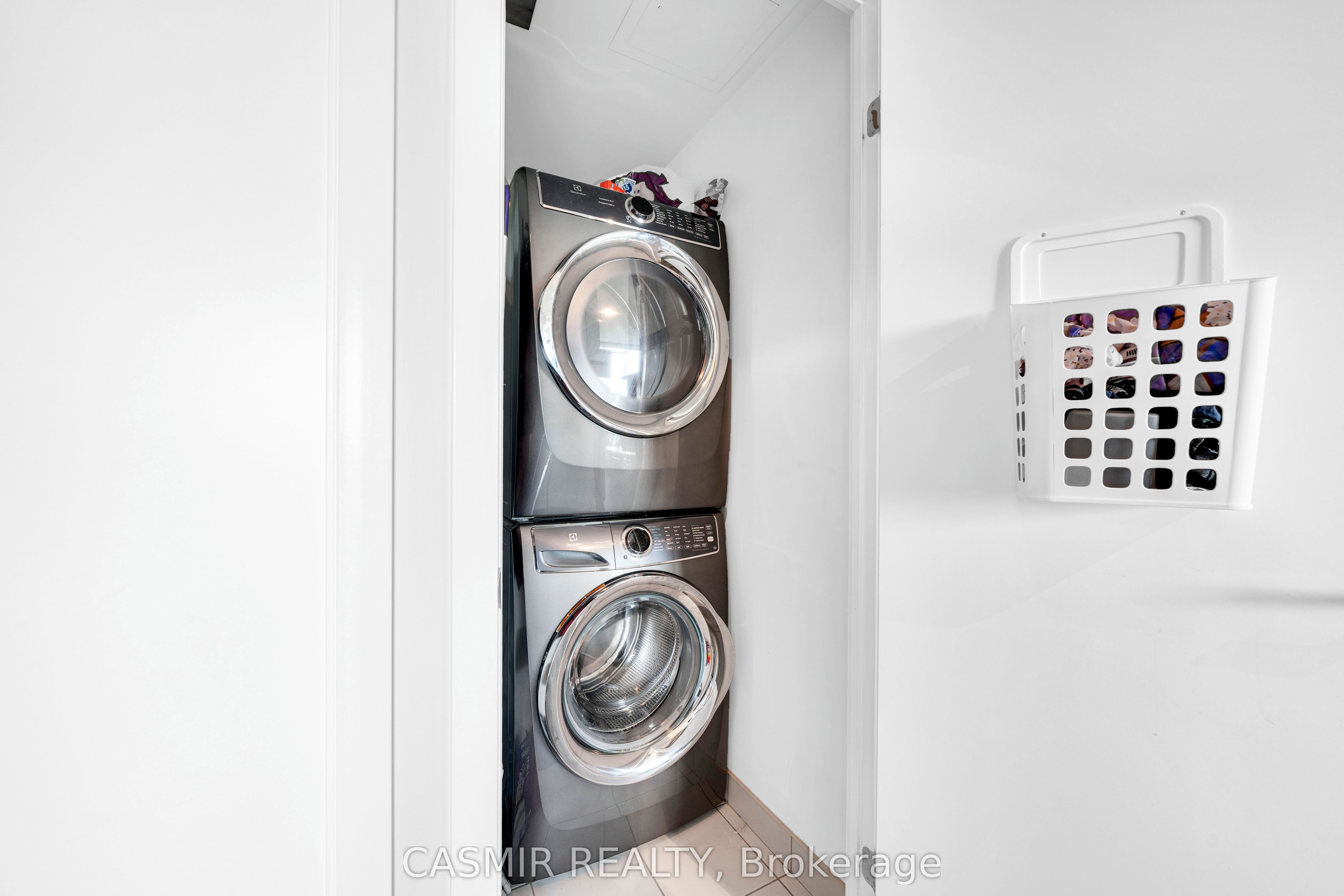 215 Fort York Boulevard 707 Property Photo 20