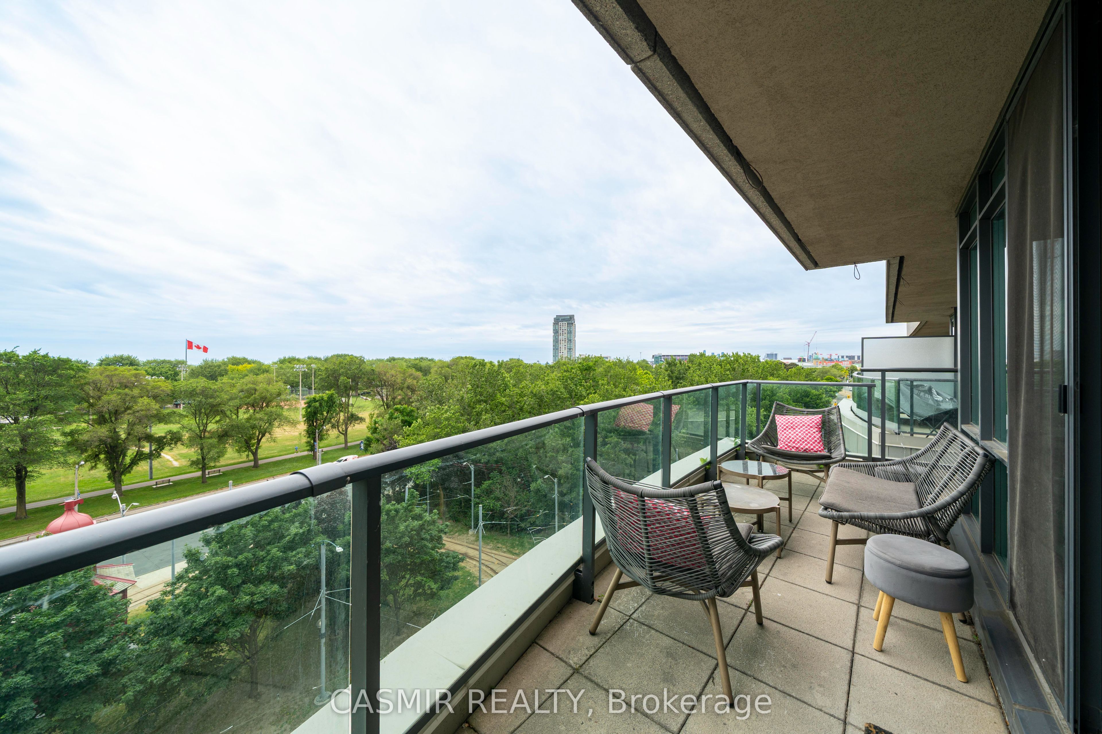 215 Fort York Boulevard 707 Property Photo 25
