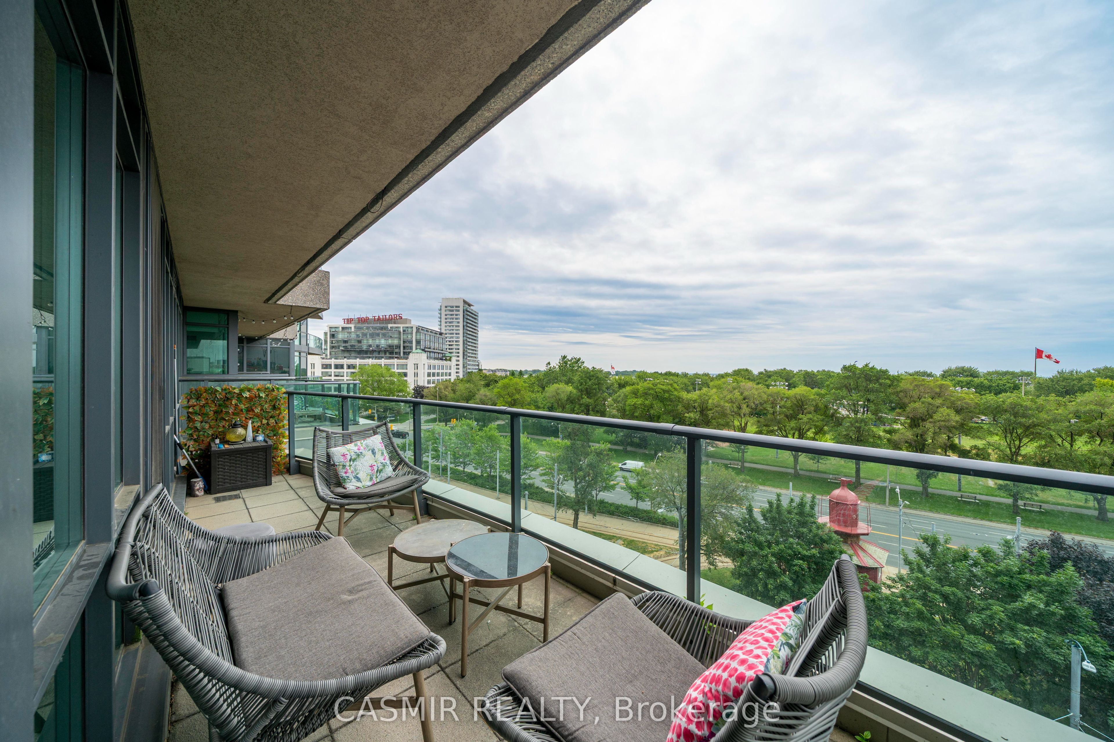 215 Fort York Boulevard 707 Property Photo 26