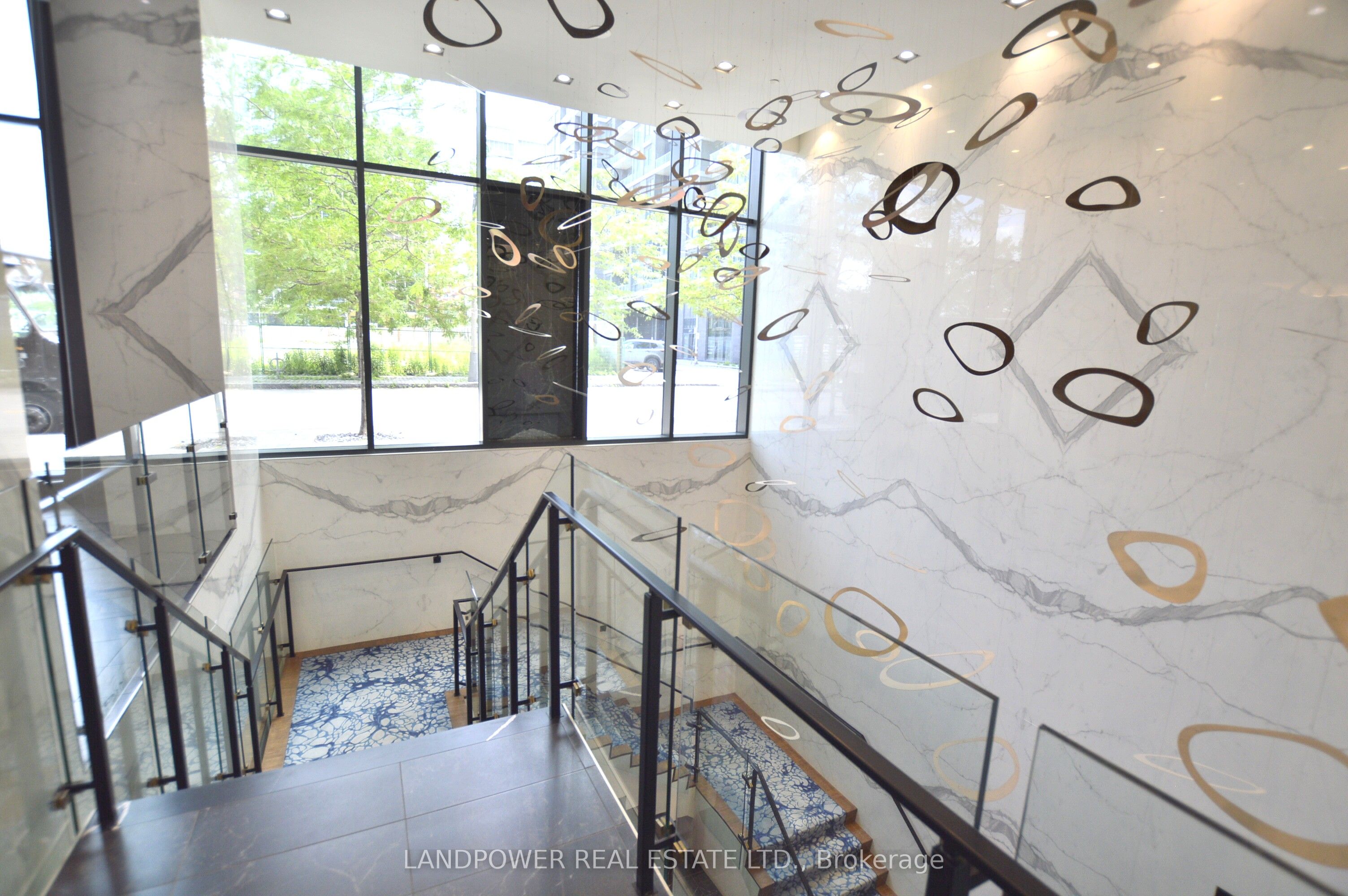 #434 - 15 Merchants' Wharf Property Photo 41