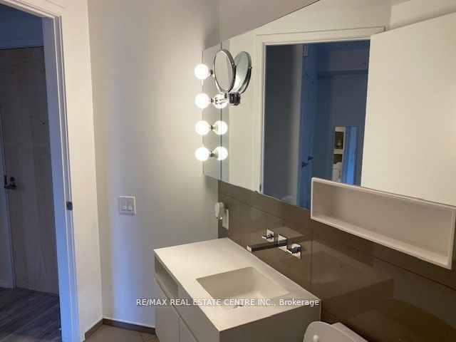#509 - 45 Charles Street Property Photo 9