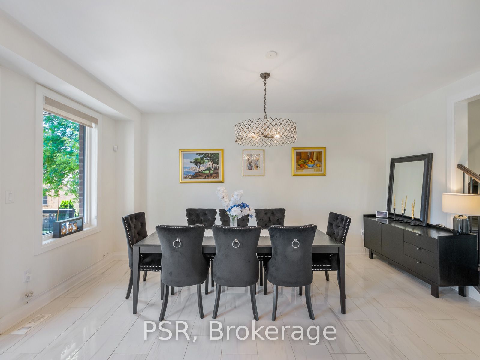 23 Hollyhock Court Property Photo 10