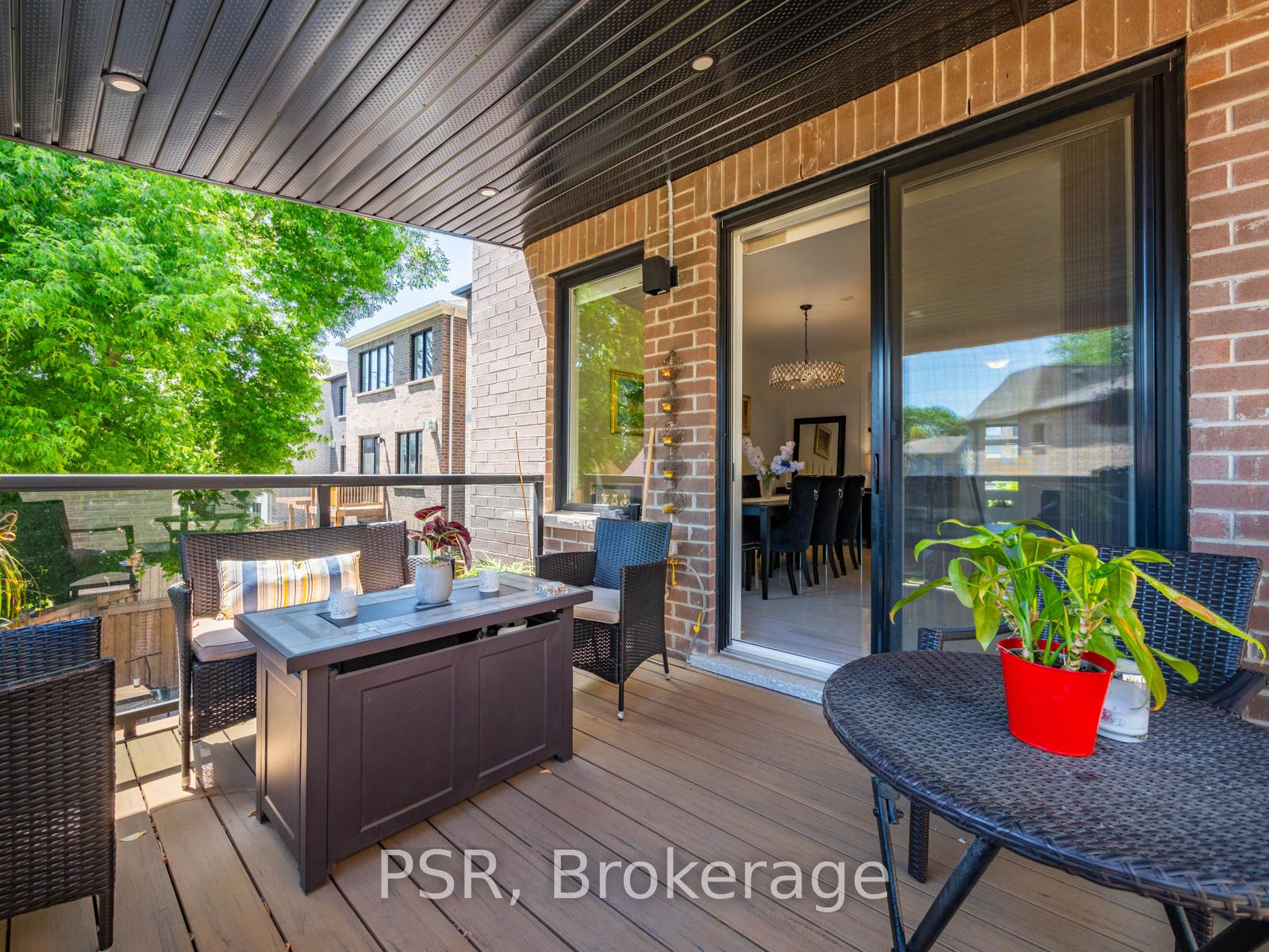 23 Hollyhock Court Property Photo 18