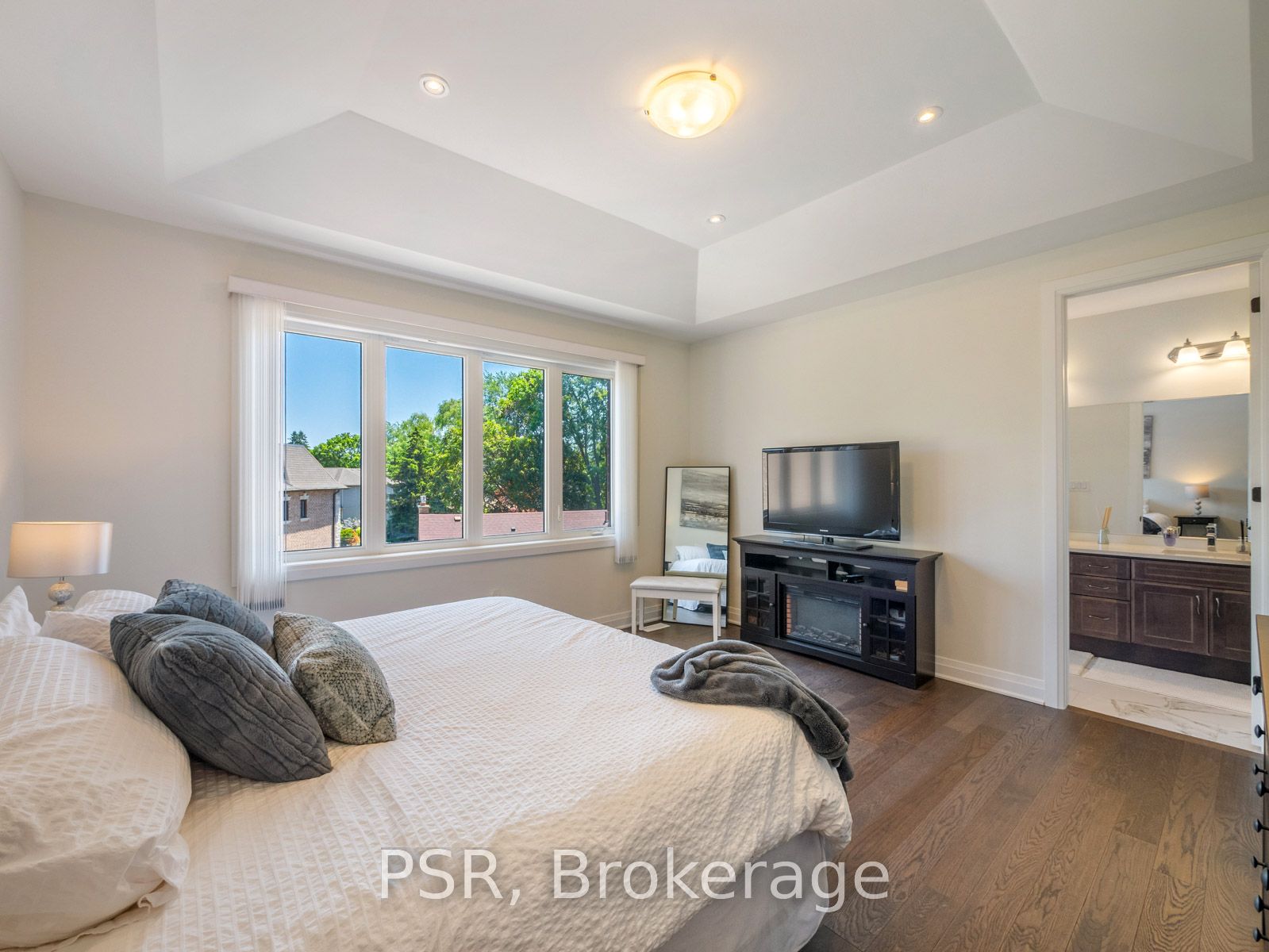 23 Hollyhock Court Property Photo 25
