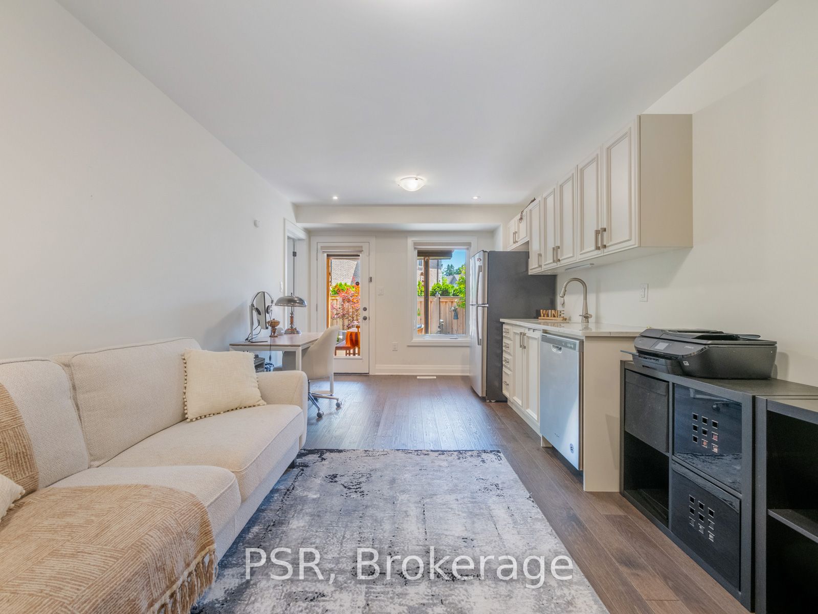 23 Hollyhock Court Property Photo 36