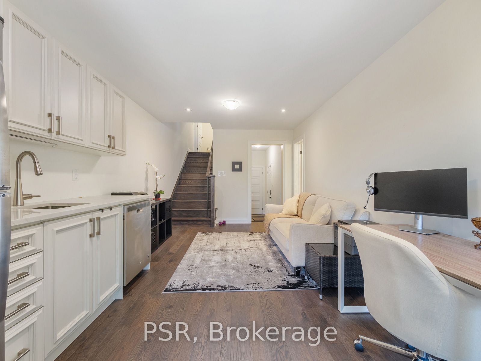 23 Hollyhock Court Property Photo 37