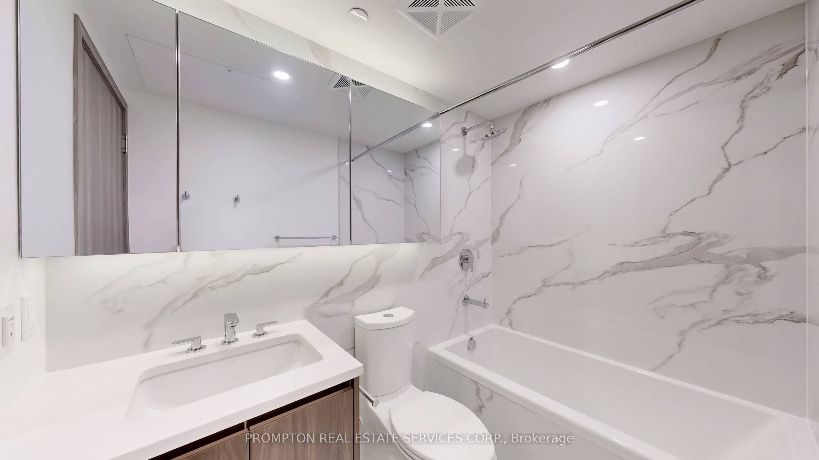 3 Concord Cityplace Way 2006 Property Photo 21