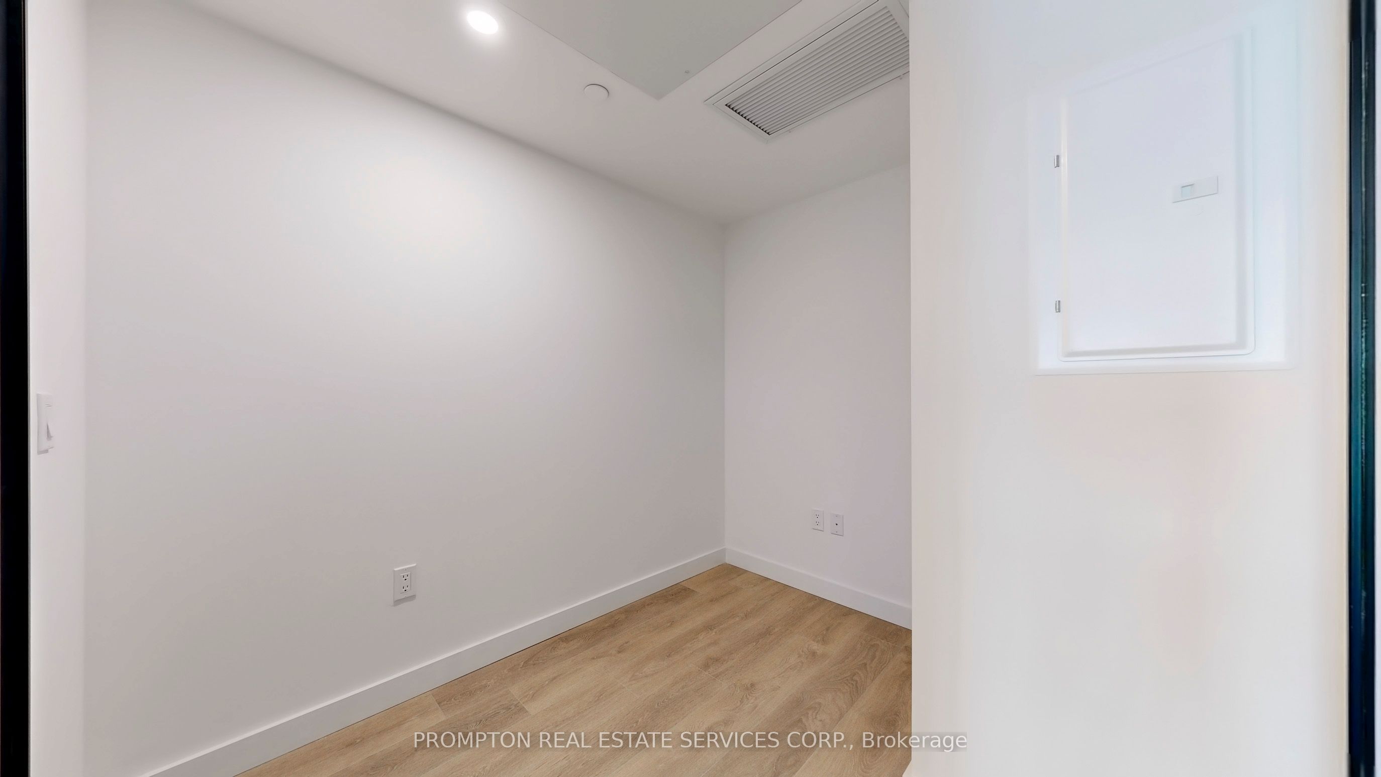 3 Concord Cityplace Way 2006 Property Photo 22