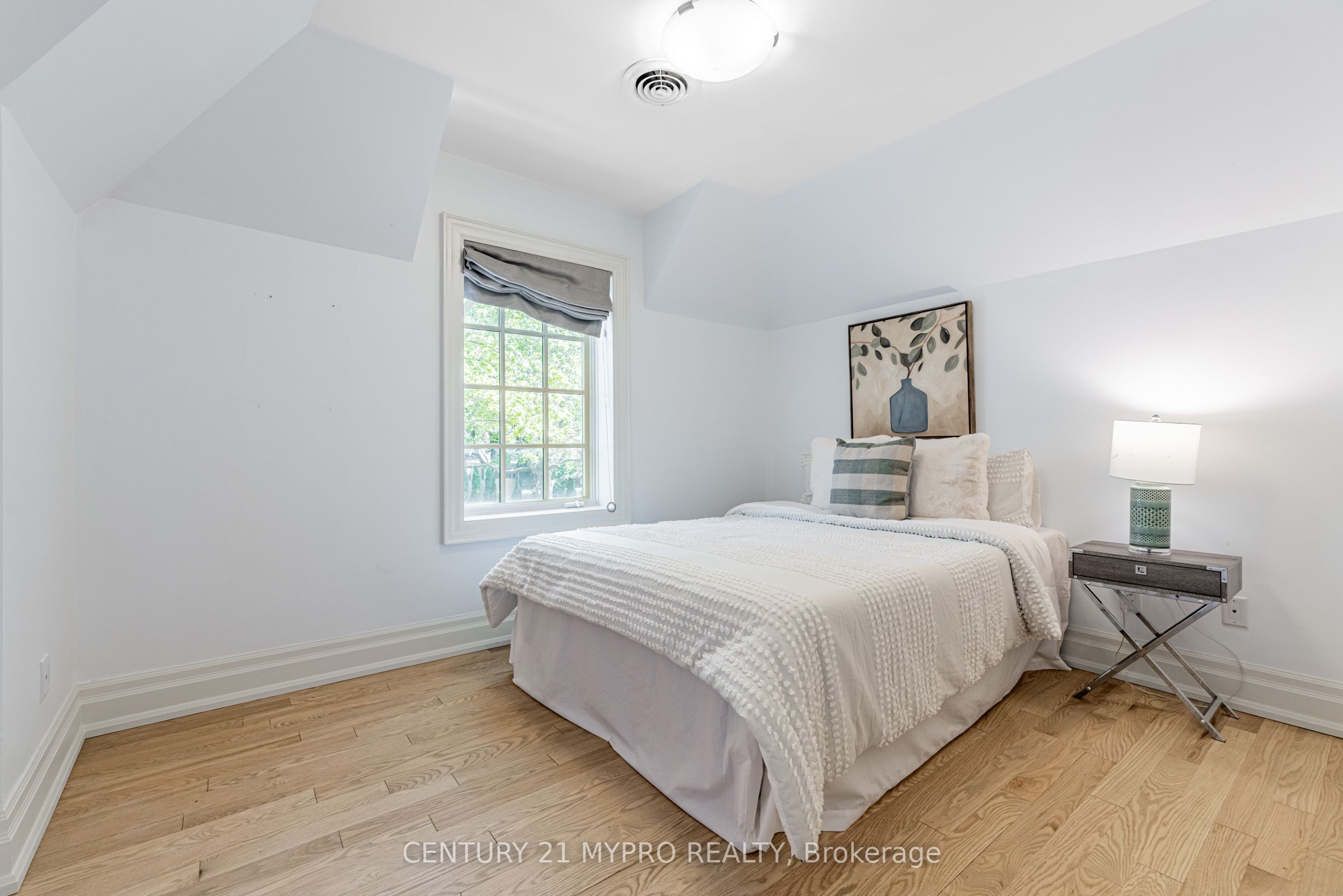 54 Ridge Hill Drive Property Photo 33