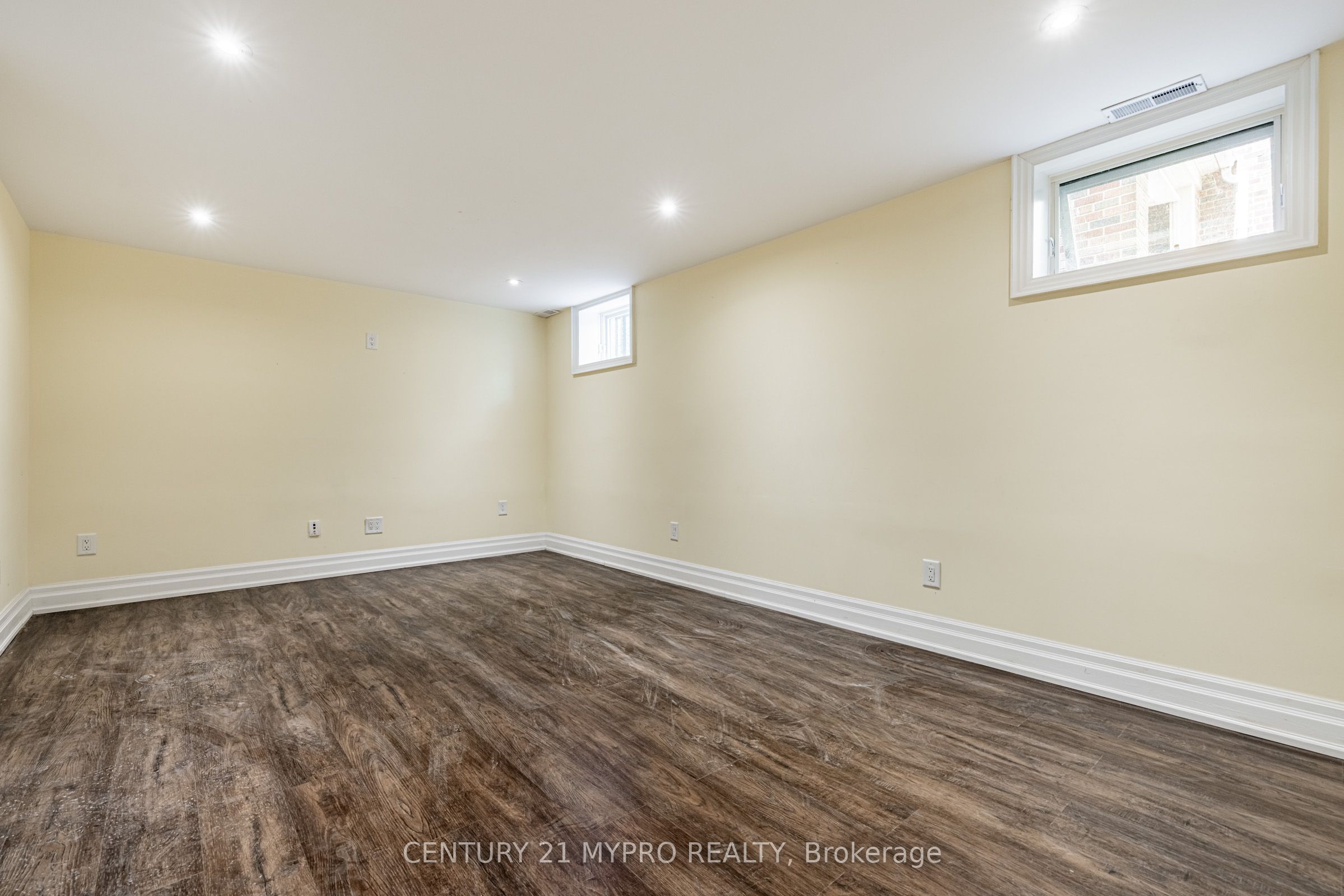 54 Ridge Hill Drive Property Photo 38