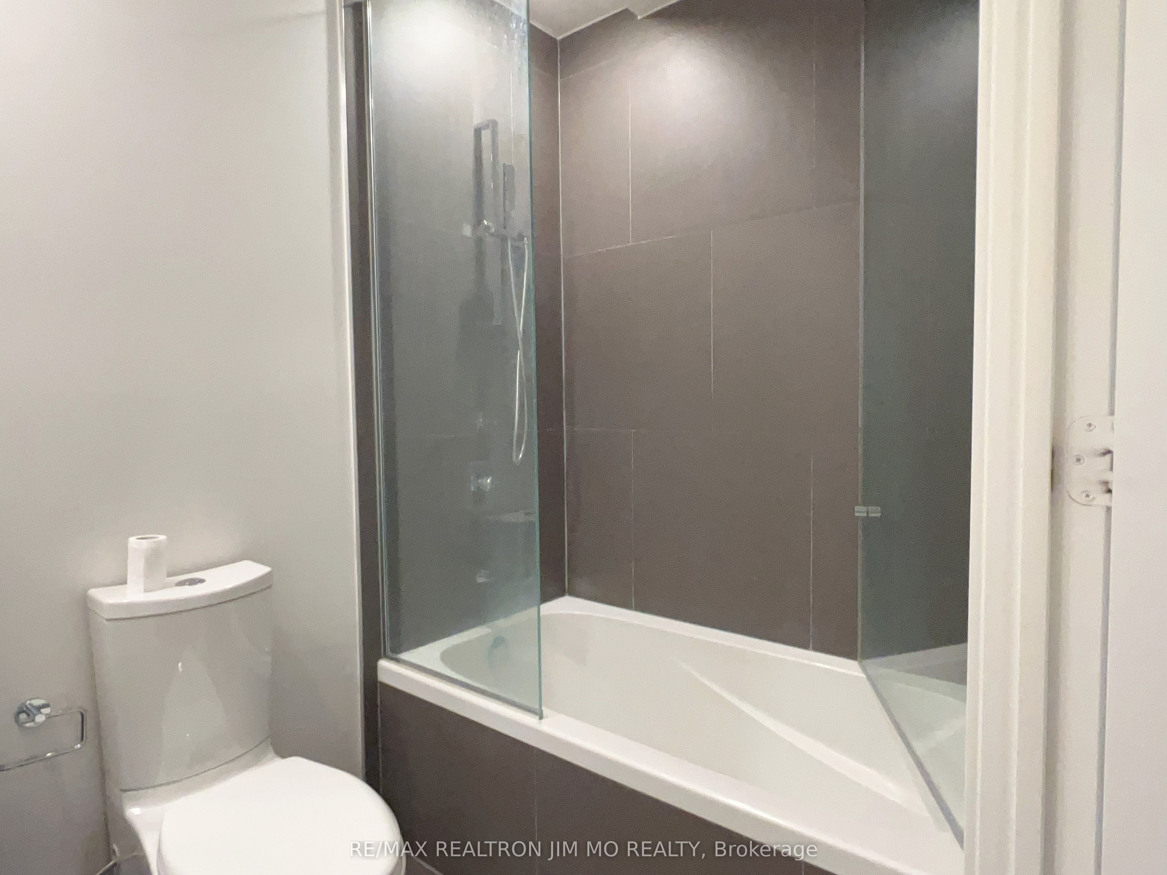 #3912 - 1 Bloor Street Property Photo 14