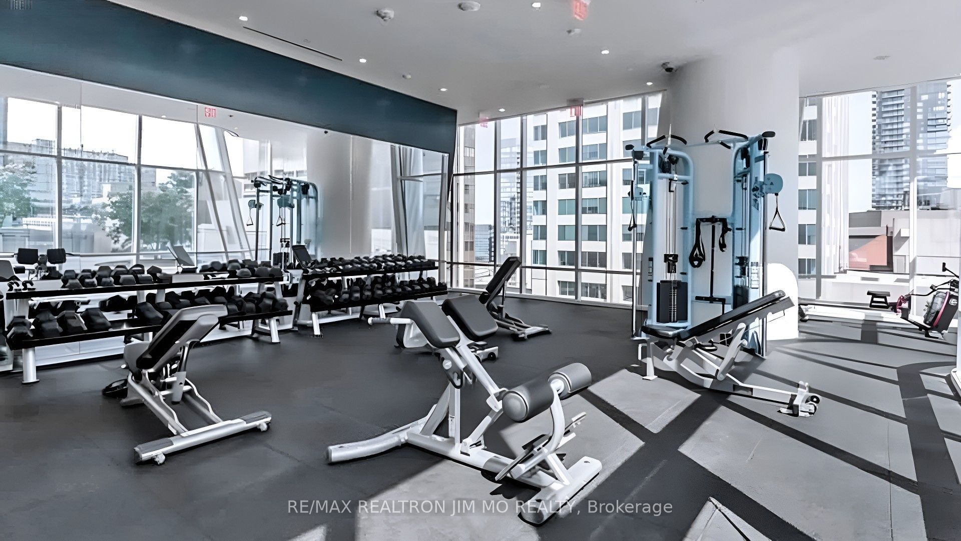 #3912 - 1 Bloor Street Property Photo 24