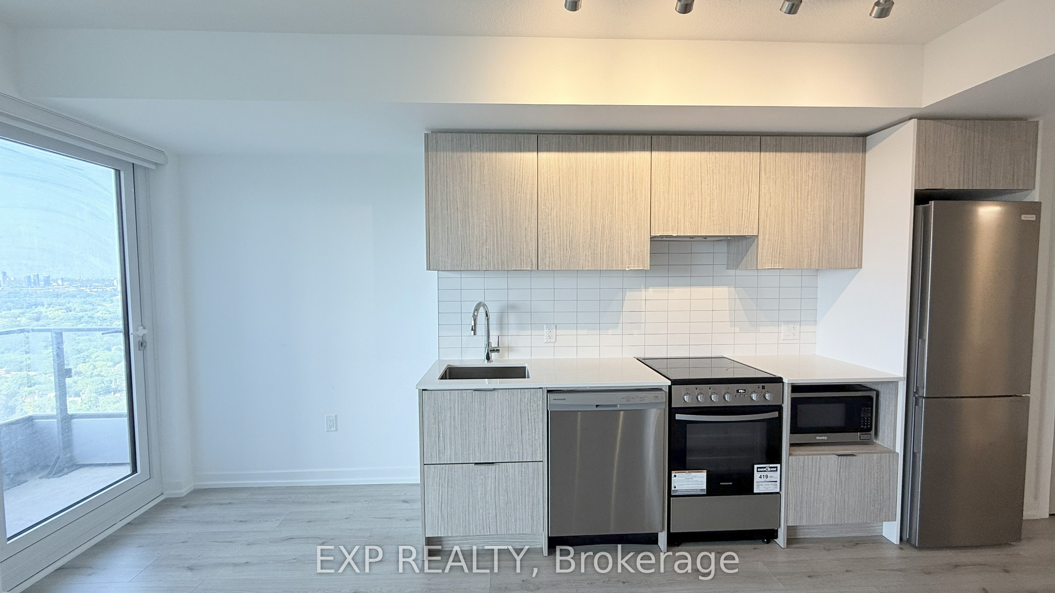 #3306 - 395 Bloor Street Property Photo 11