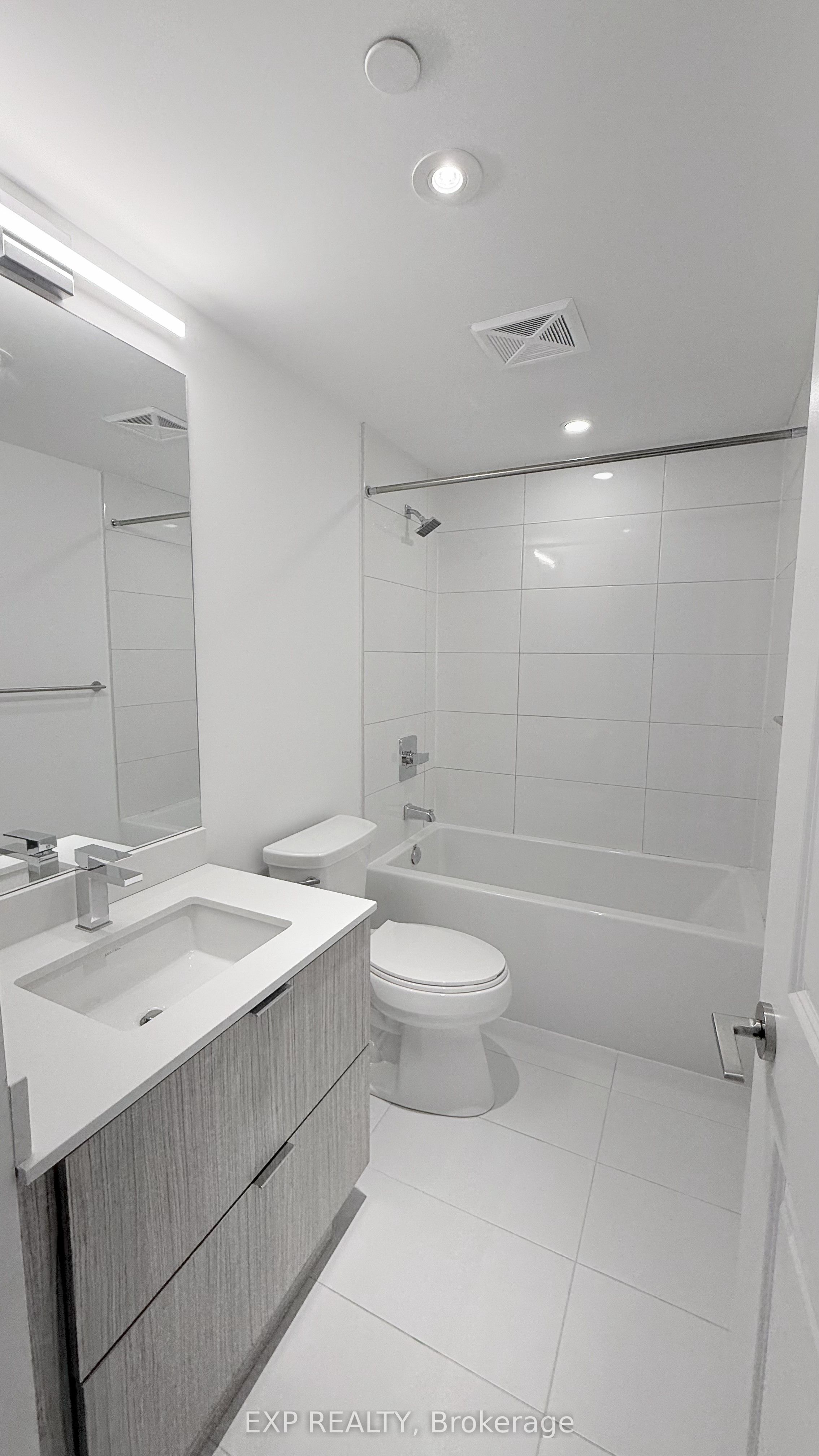 #3306 - 395 Bloor Street Property Photo 14