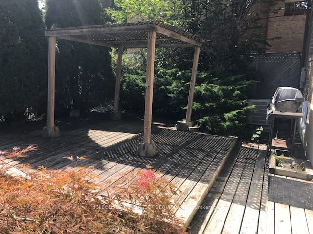 159 Avondale Avenue Property Photo 2