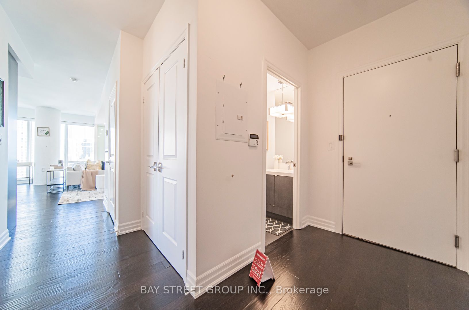 8 The Esplanade N/a 3105 Property Photo 7