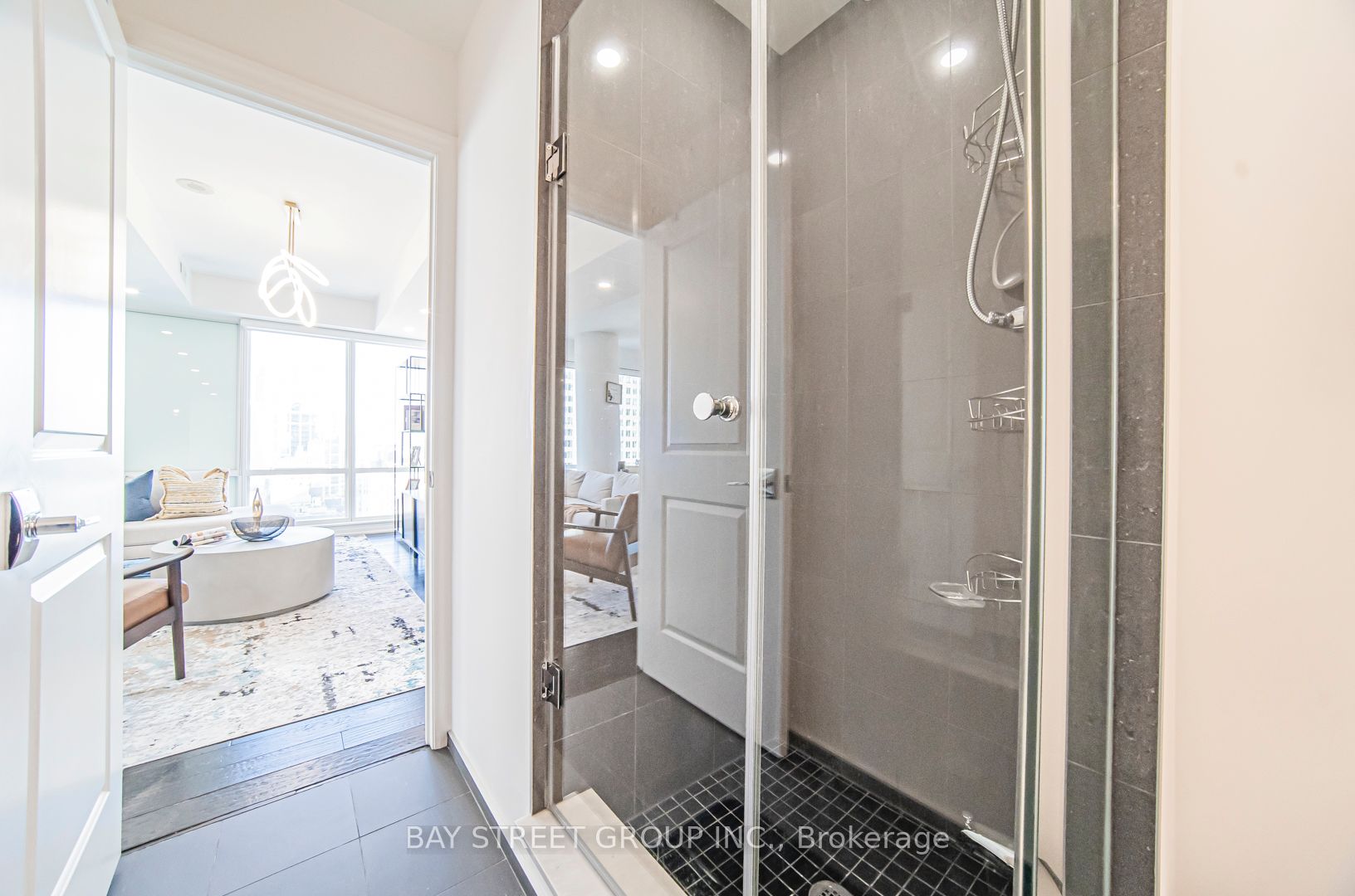 8 The Esplanade N/a 3105 Property Photo 28