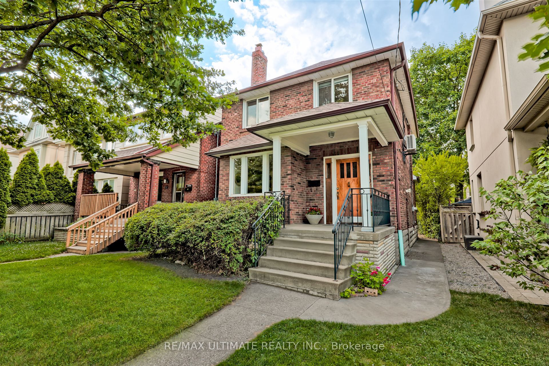 20 Woburn Avenue Property Photo 1