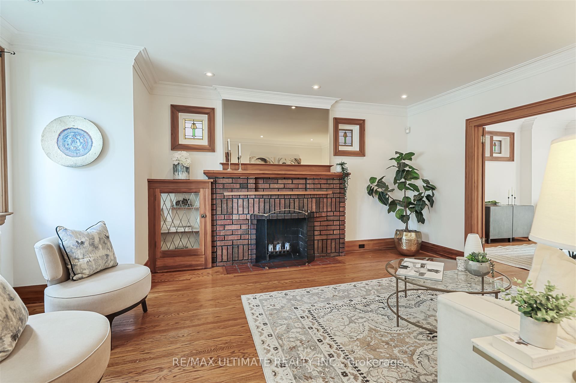 20 Woburn Avenue Property Photo 7