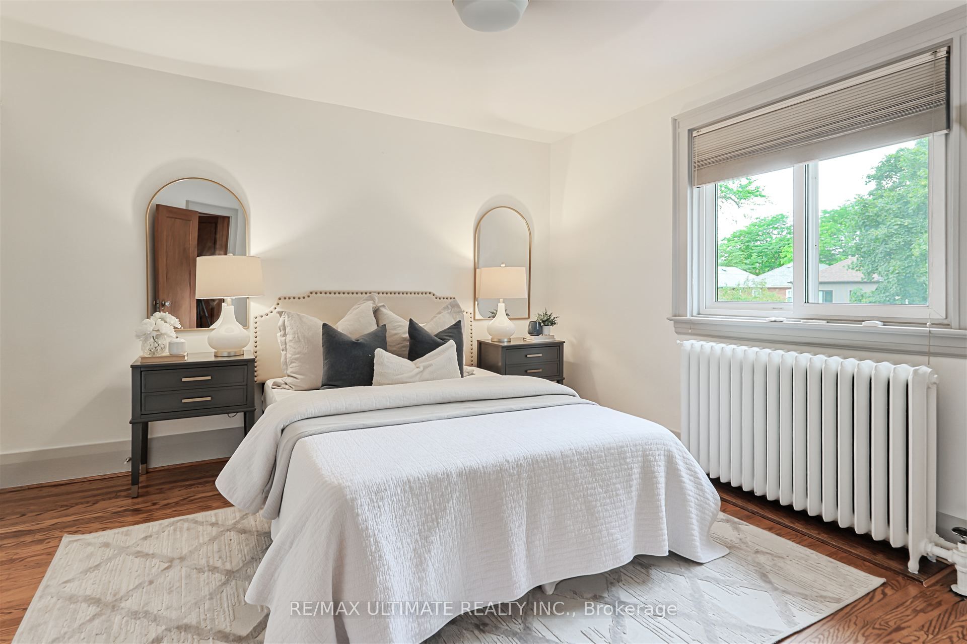 20 Woburn Avenue Property Photo 17