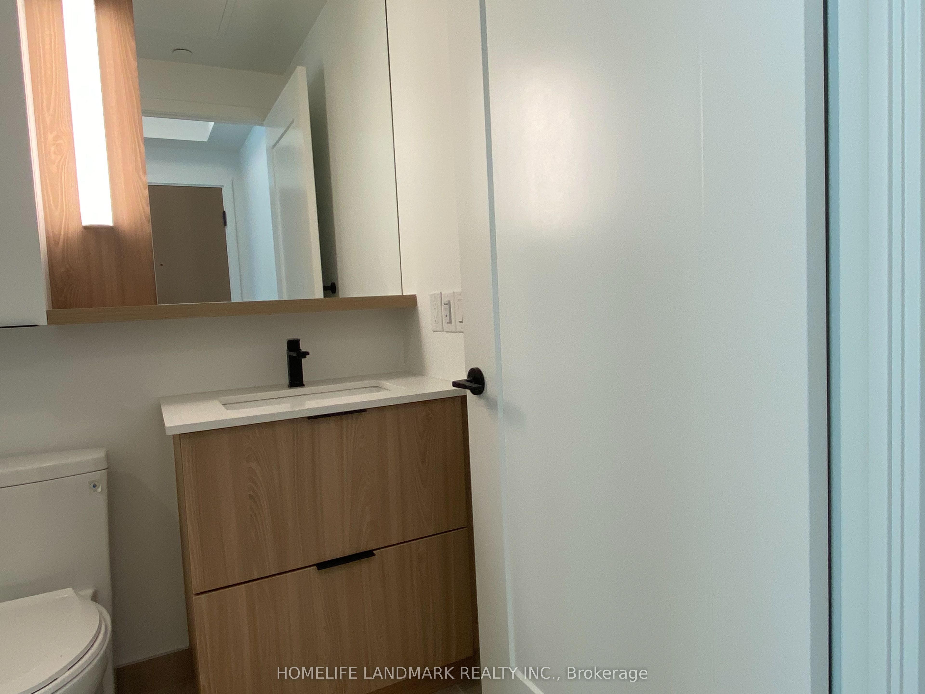#3212 - 5 Defries Street Property Photo 5