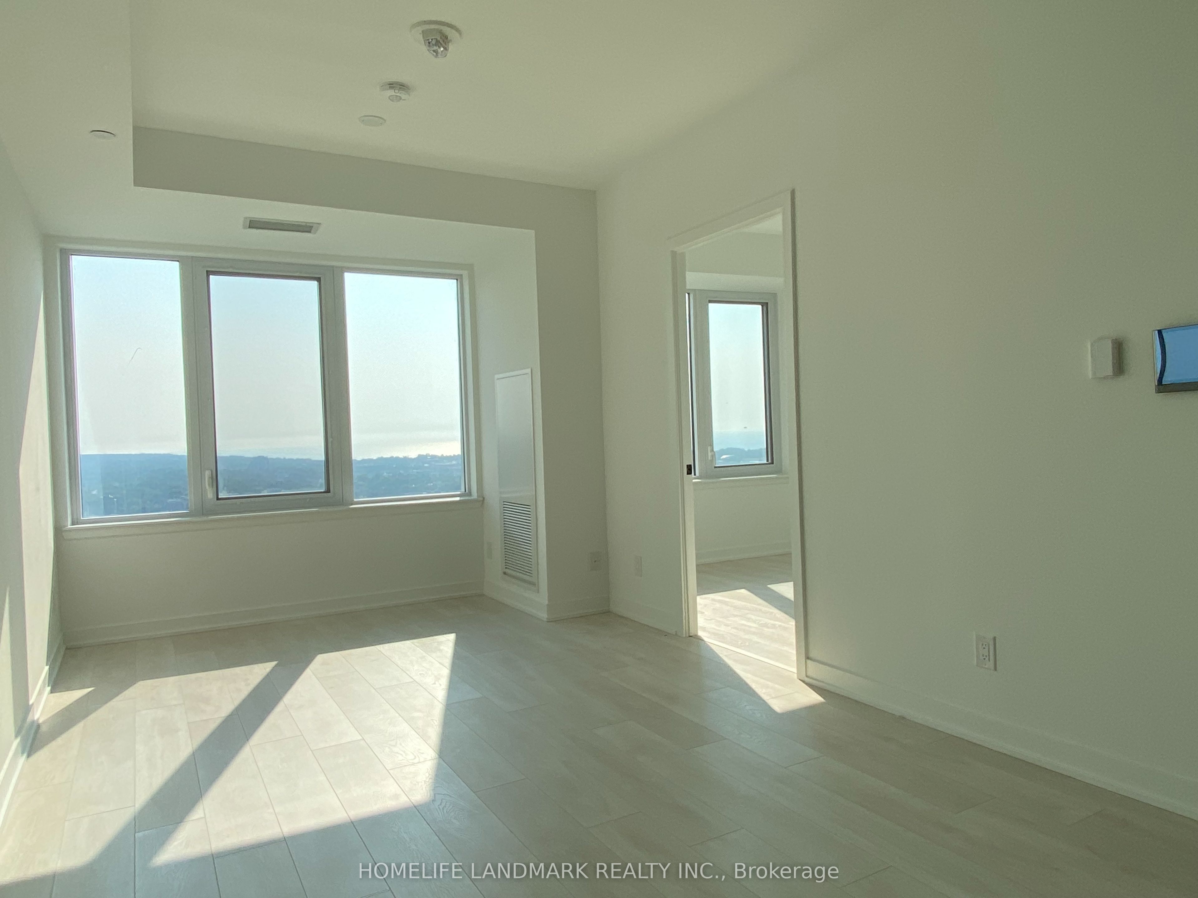#3212 - 5 Defries Street Property Photo 13