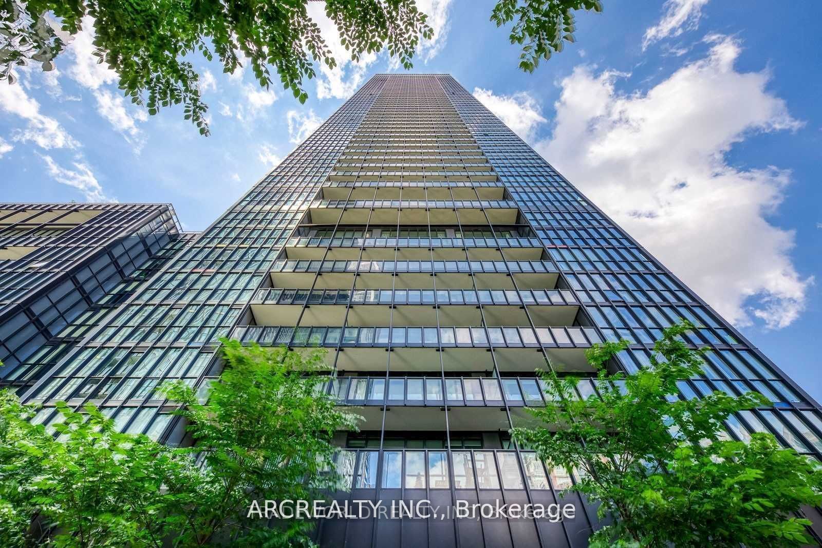 #1806 - 101 Charles Street Property Photo 1