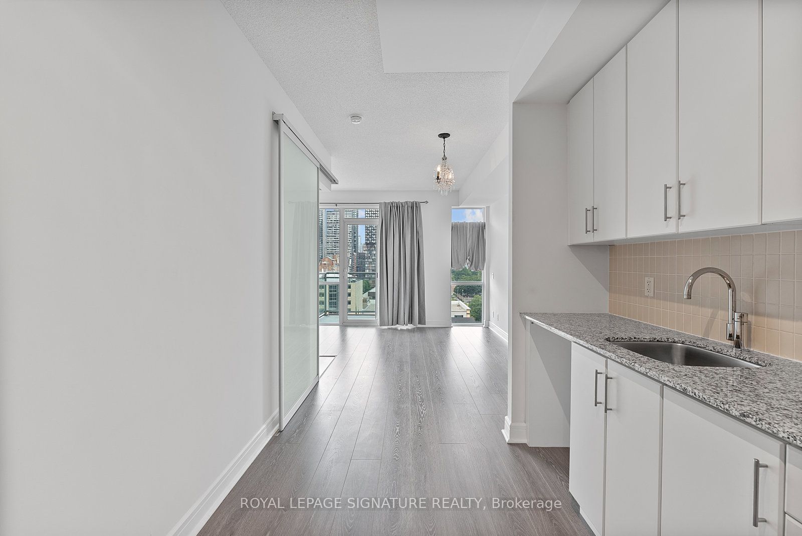 116 George Street N1104 Property Photo 5