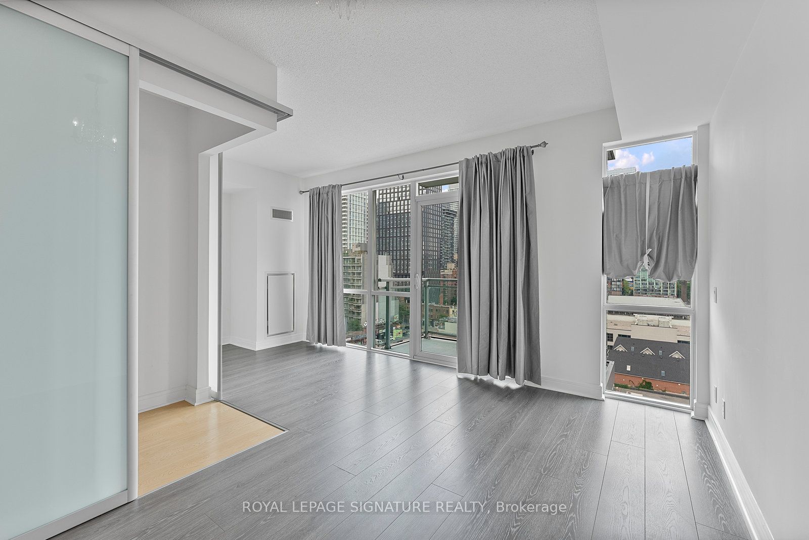 116 George Street N1104 Property Photo 7