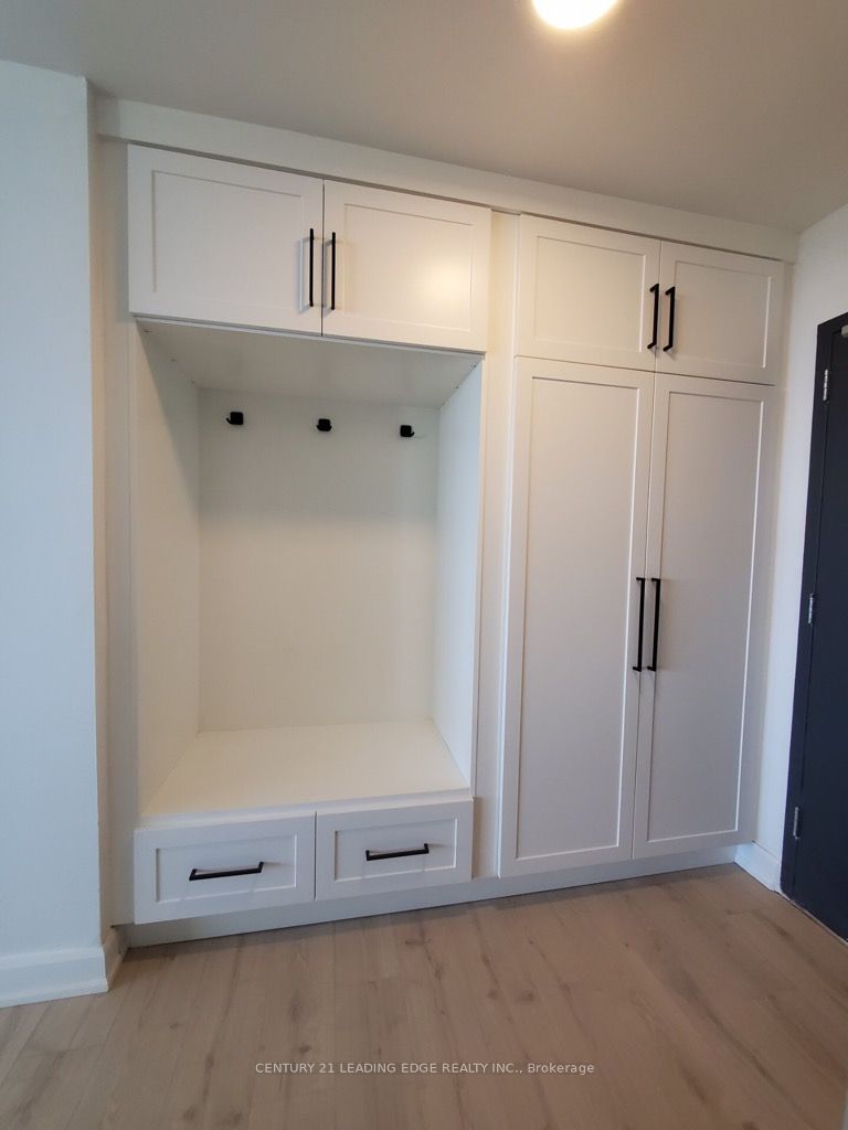 #804 - 1350 York Mills Road Property Photo 2
