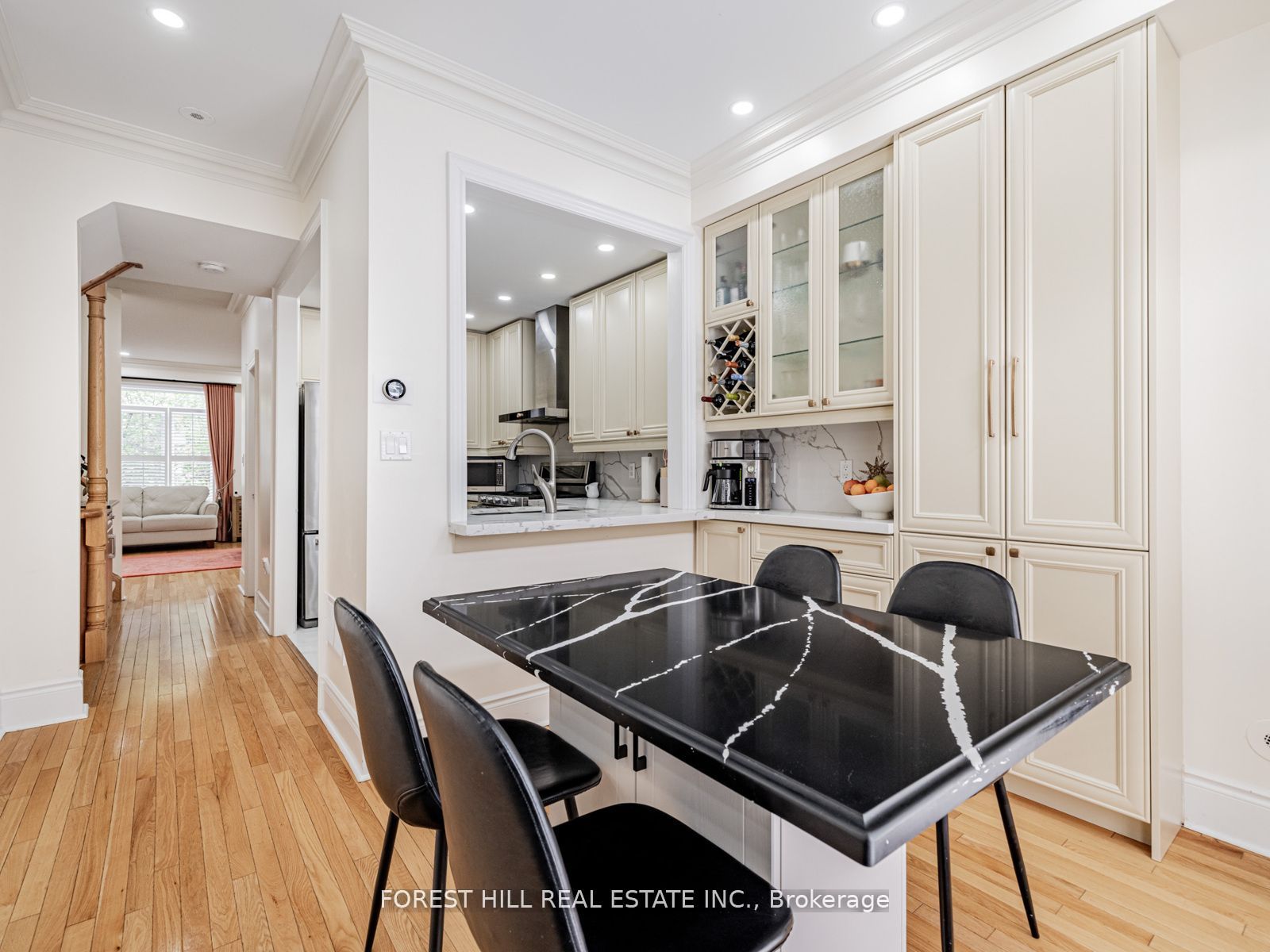 22 Espana Lane Property Photo 5