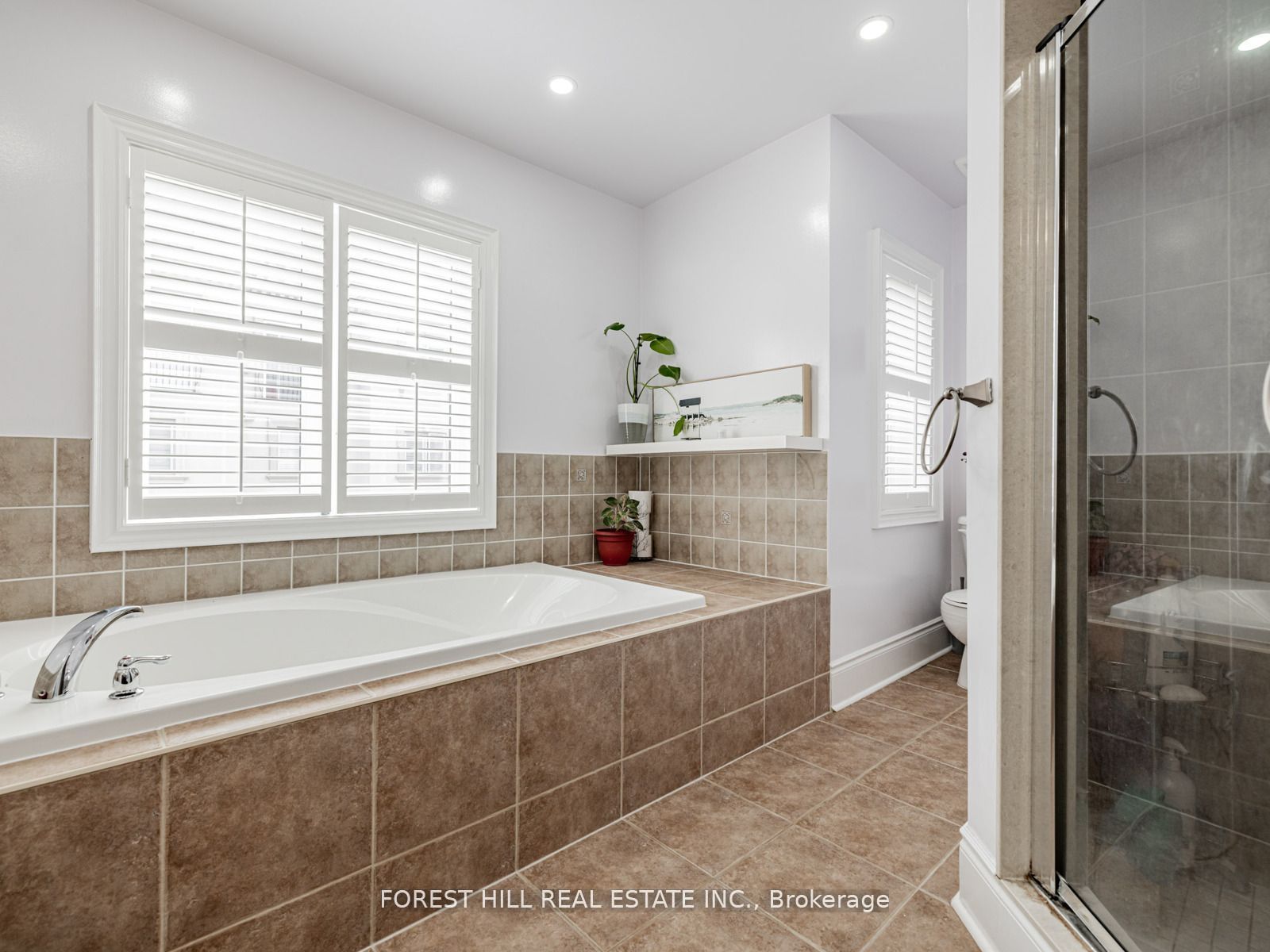 22 Espana Lane Property Photo 14