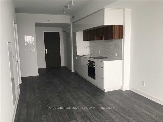185 Roehampton Avenue 2508 Property Photo 4