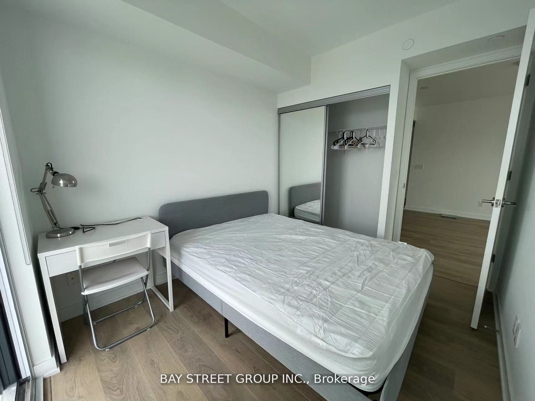 #4805 - 501 Yonge Street Property Photo 4