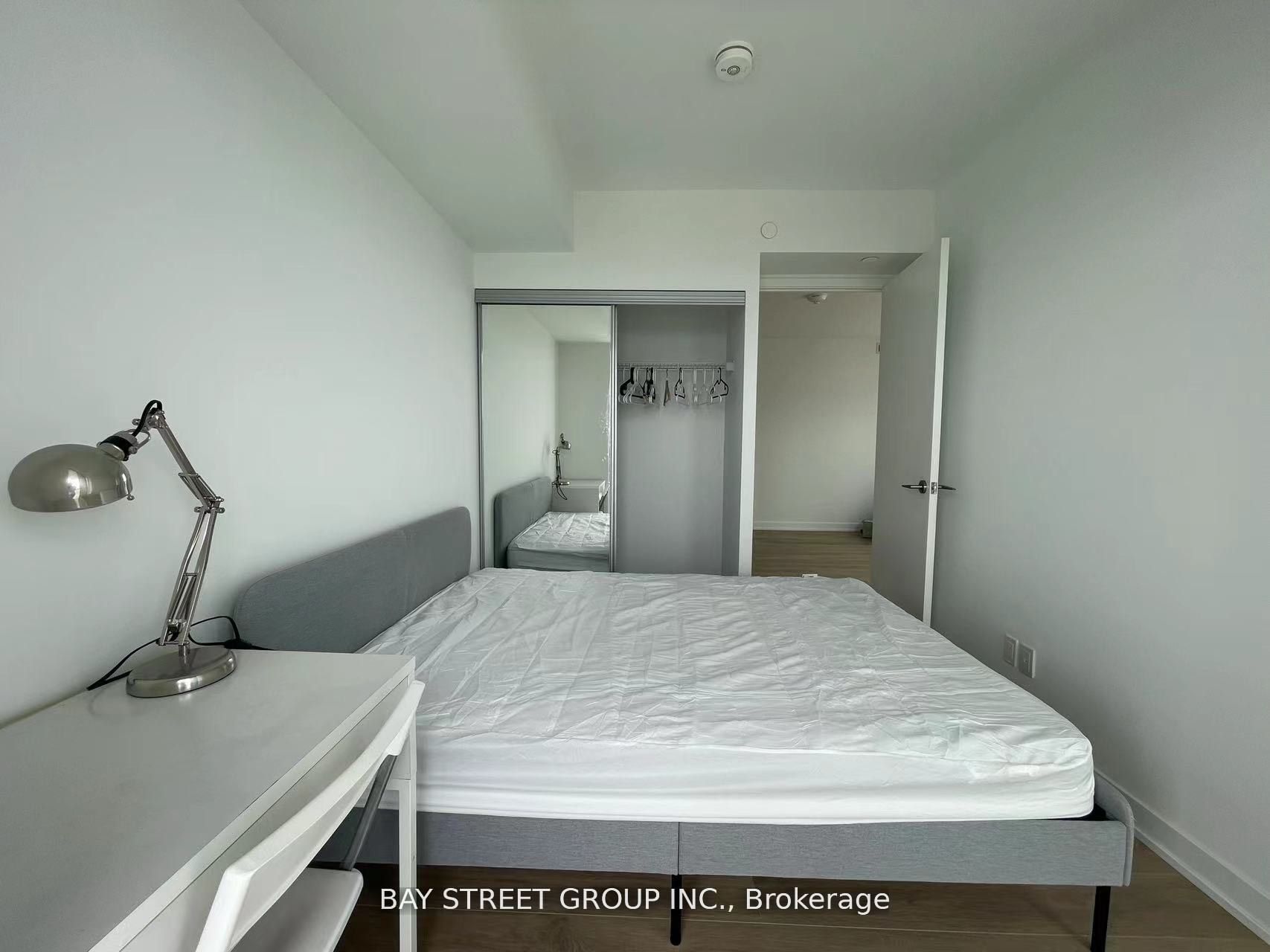 #4805 - 501 Yonge Street Property Photo 5
