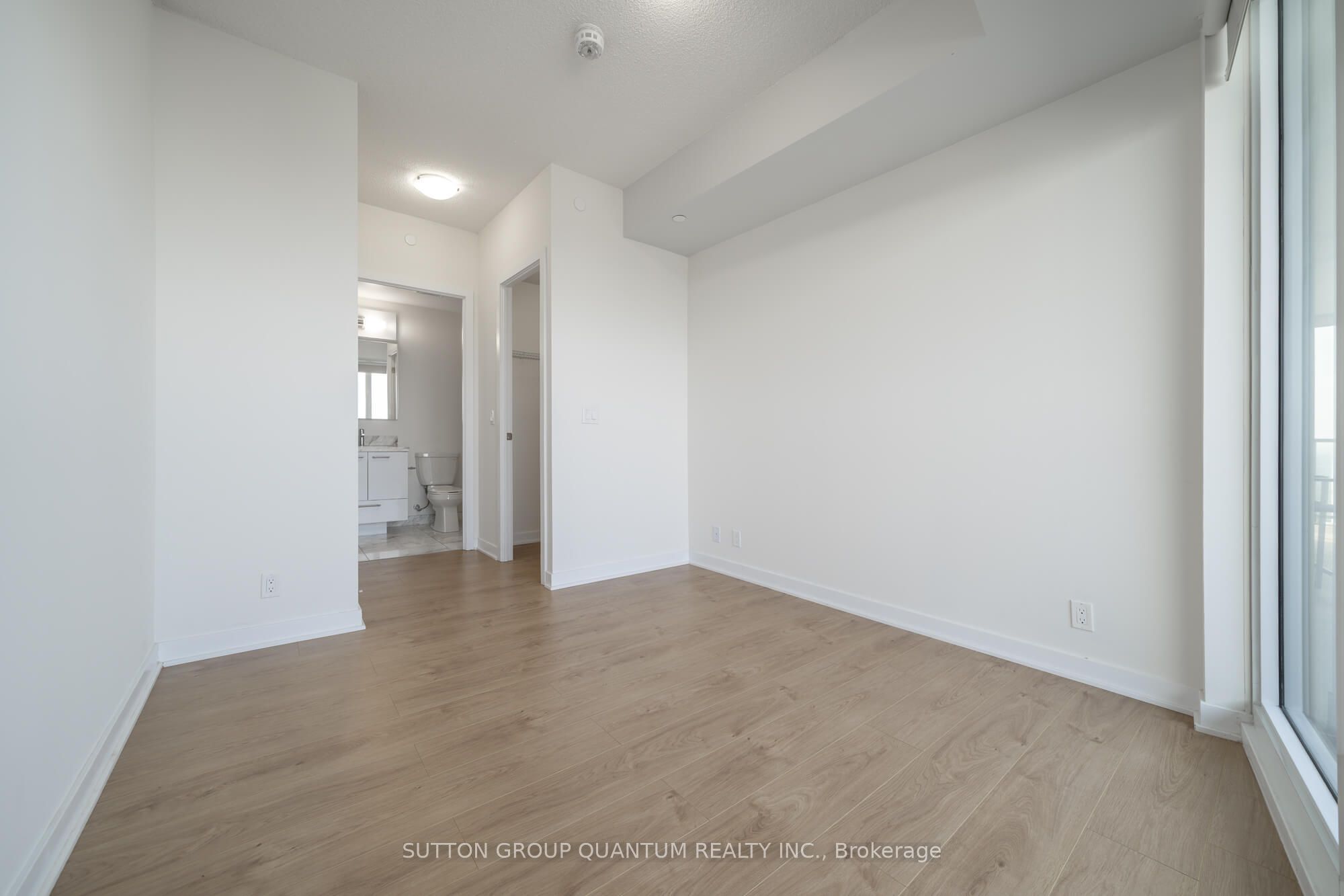 2221 Yonge Street 4003 Property Photo 12