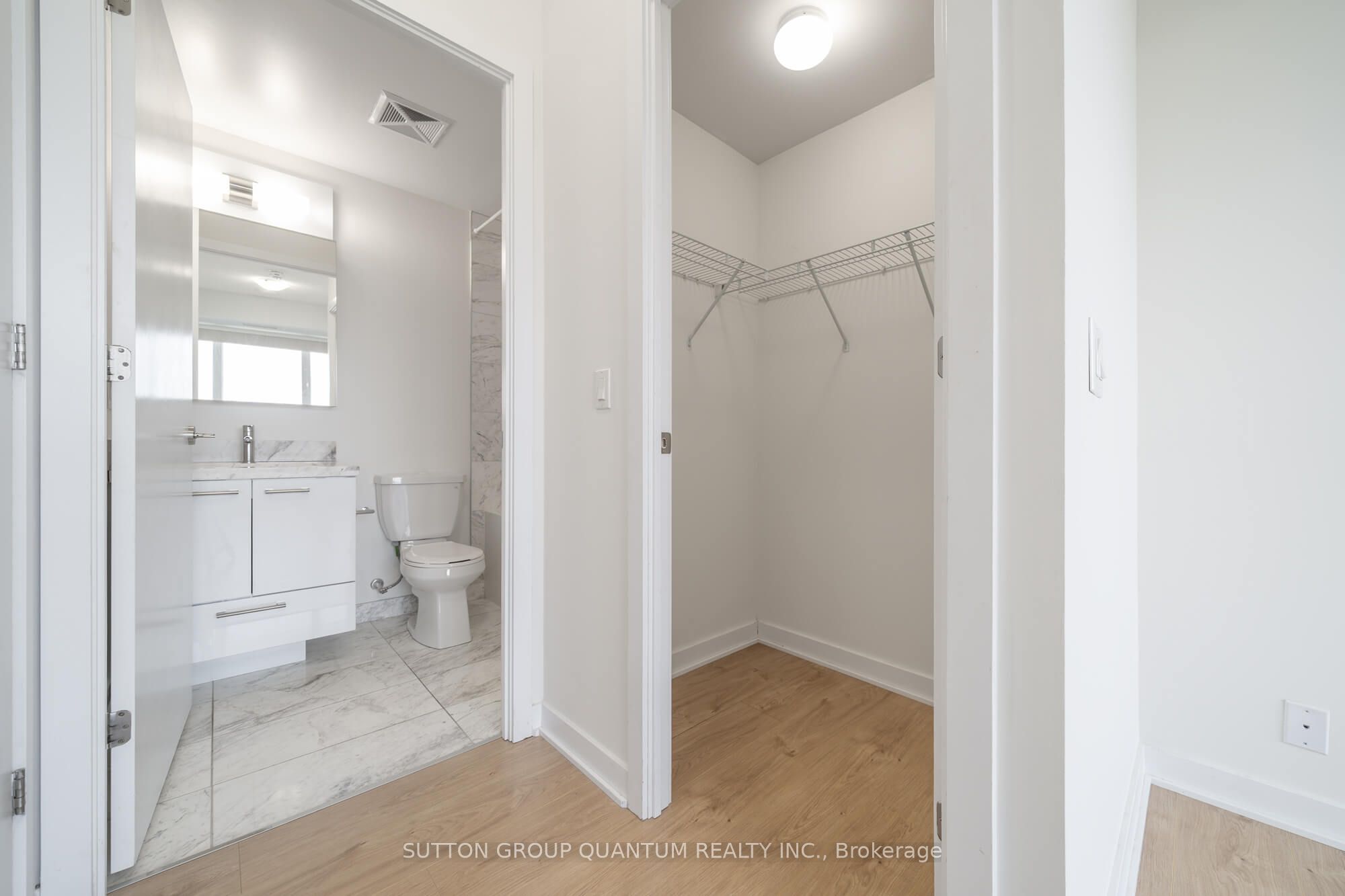 2221 Yonge Street 4003 Property Photo 13