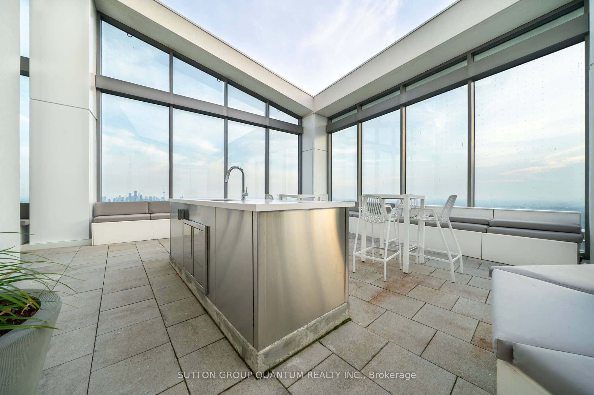 2221 Yonge Street 4003 Property Photo 37